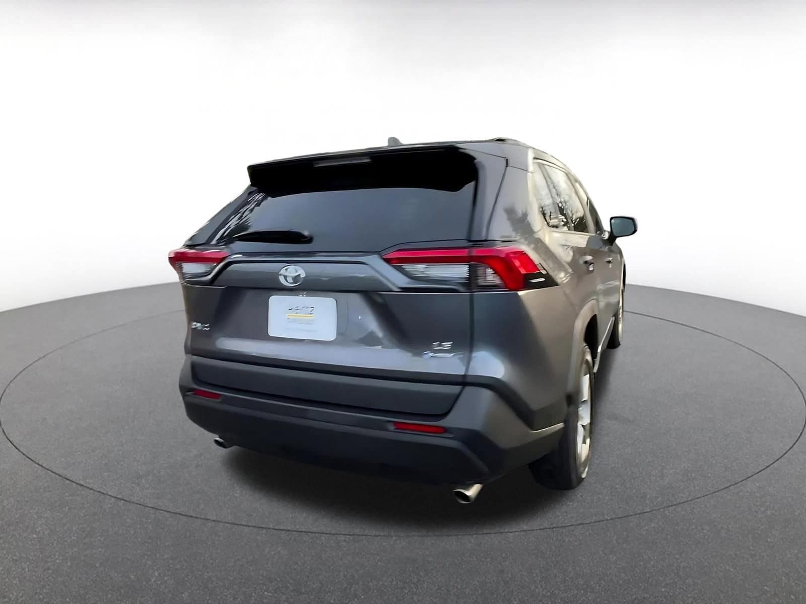 Thumbnail: 2025 Toyota RAV4 - 15