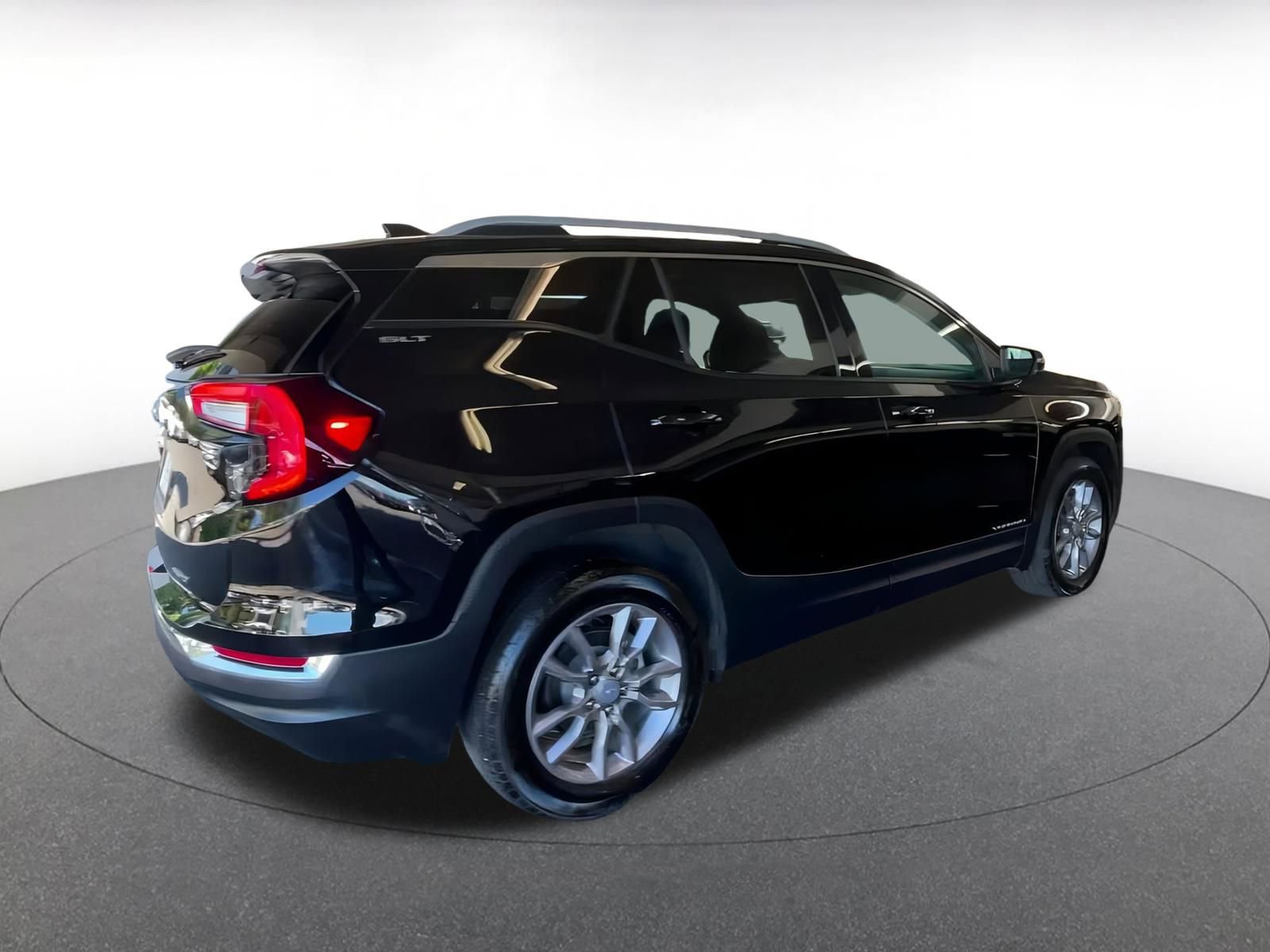 Thumbnail: 2024 GMC Terrain - 14