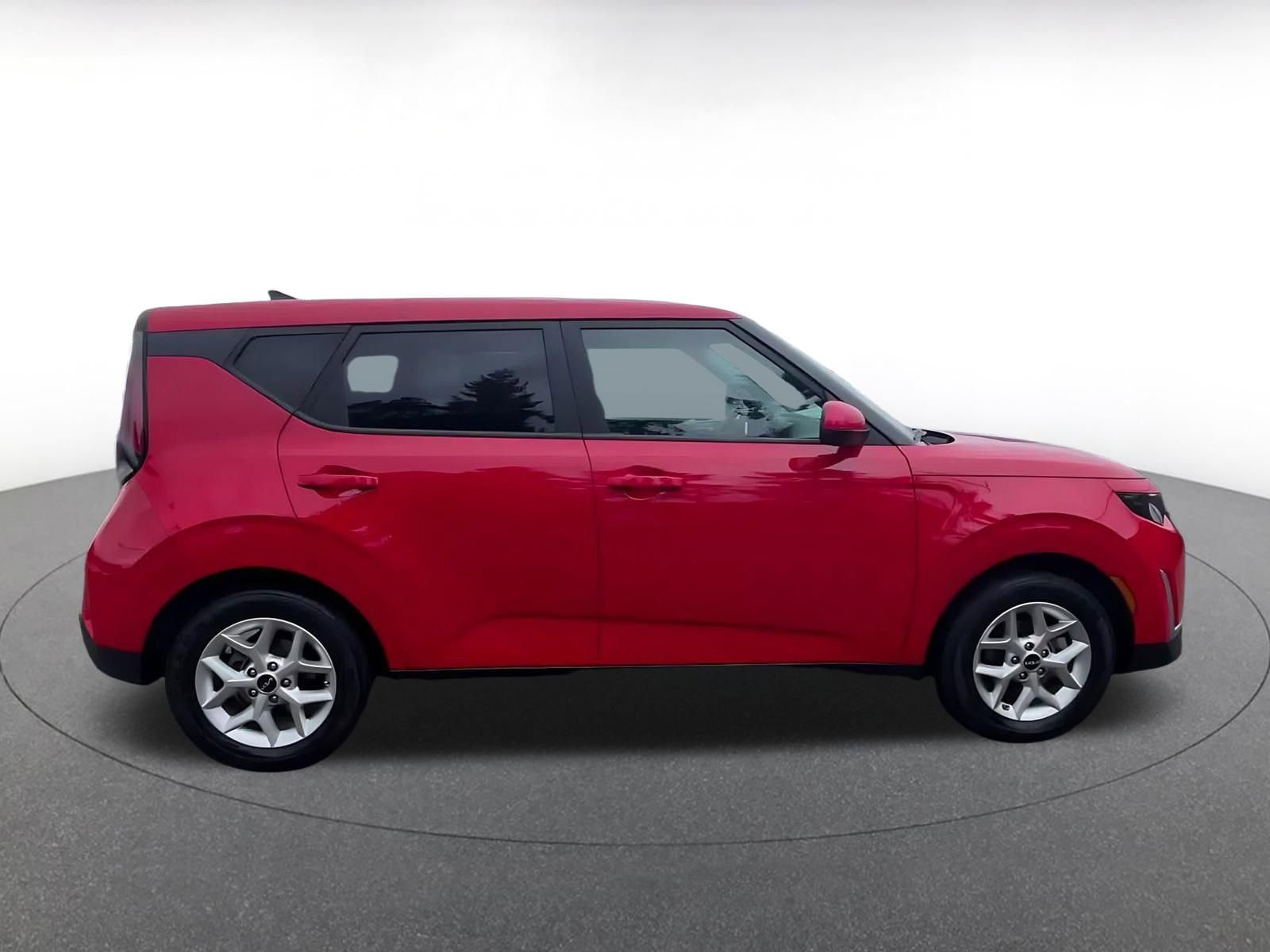 Thumbnail: 2025 Kia Soul - 16