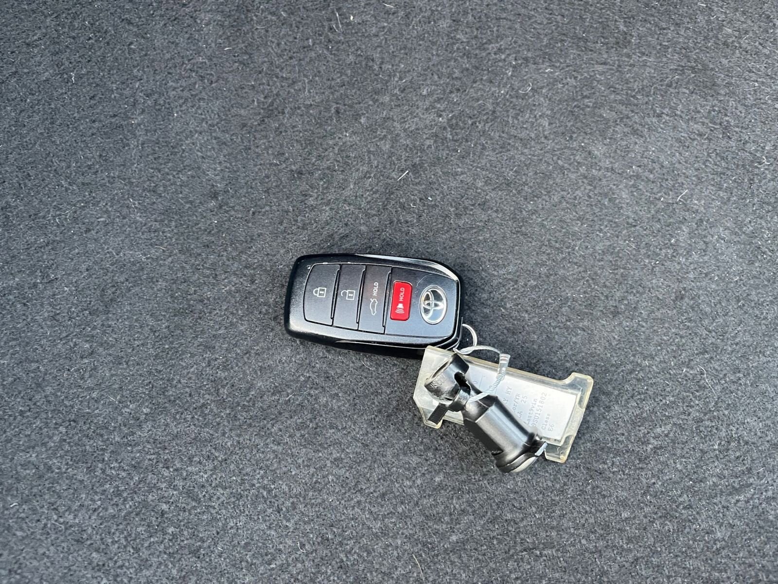 Thumbnail: 2025 Toyota Camry - 22