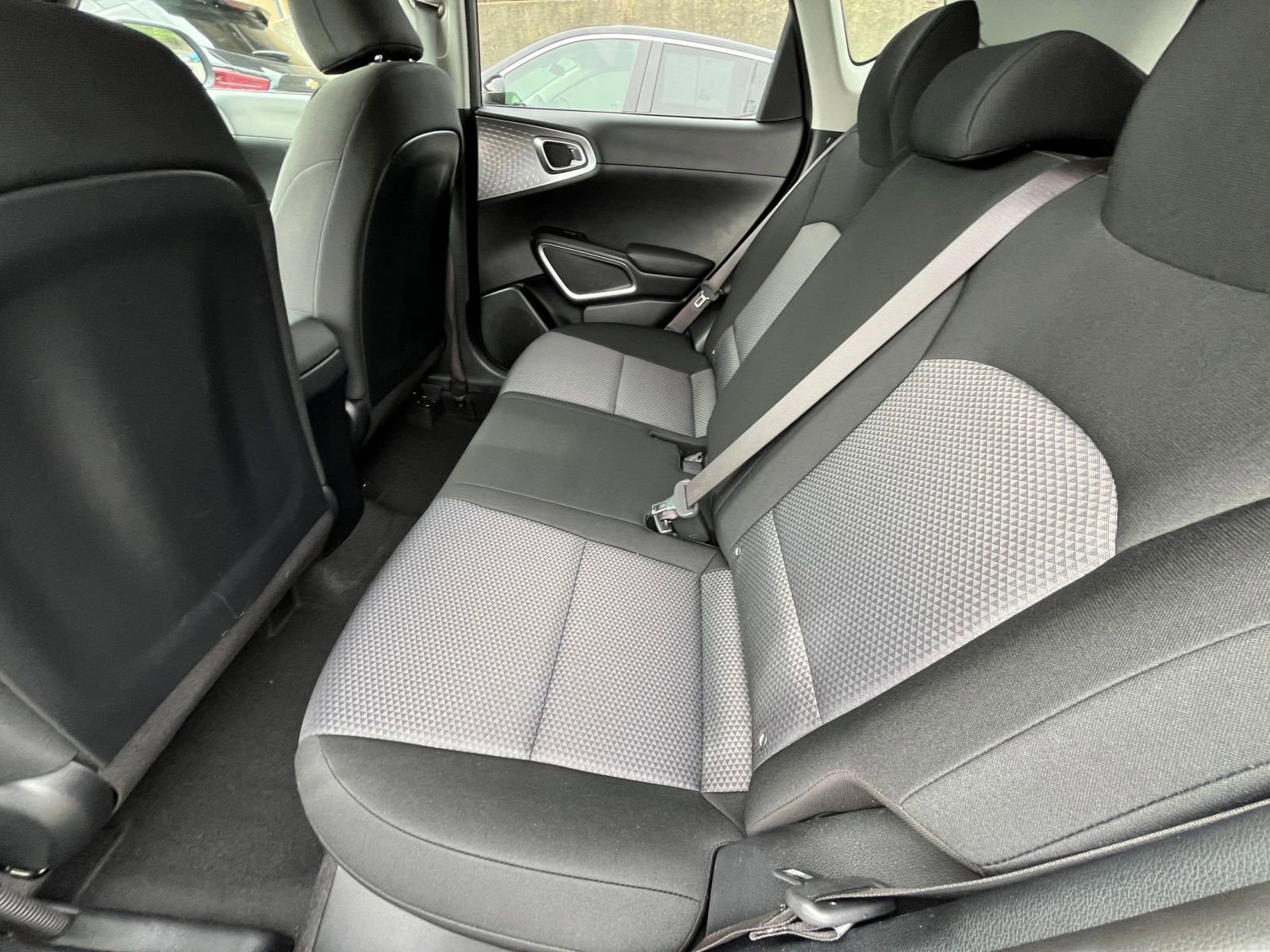 Thumbnail: 2025 Kia Soul - 25