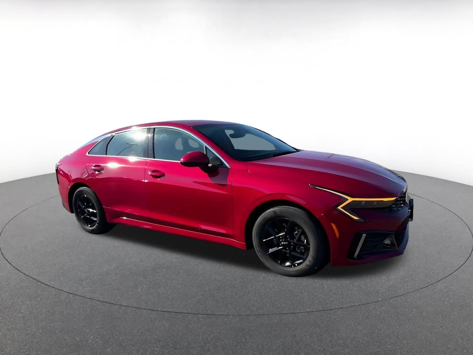 Thumbnail: 2025 Kia K5 - 2