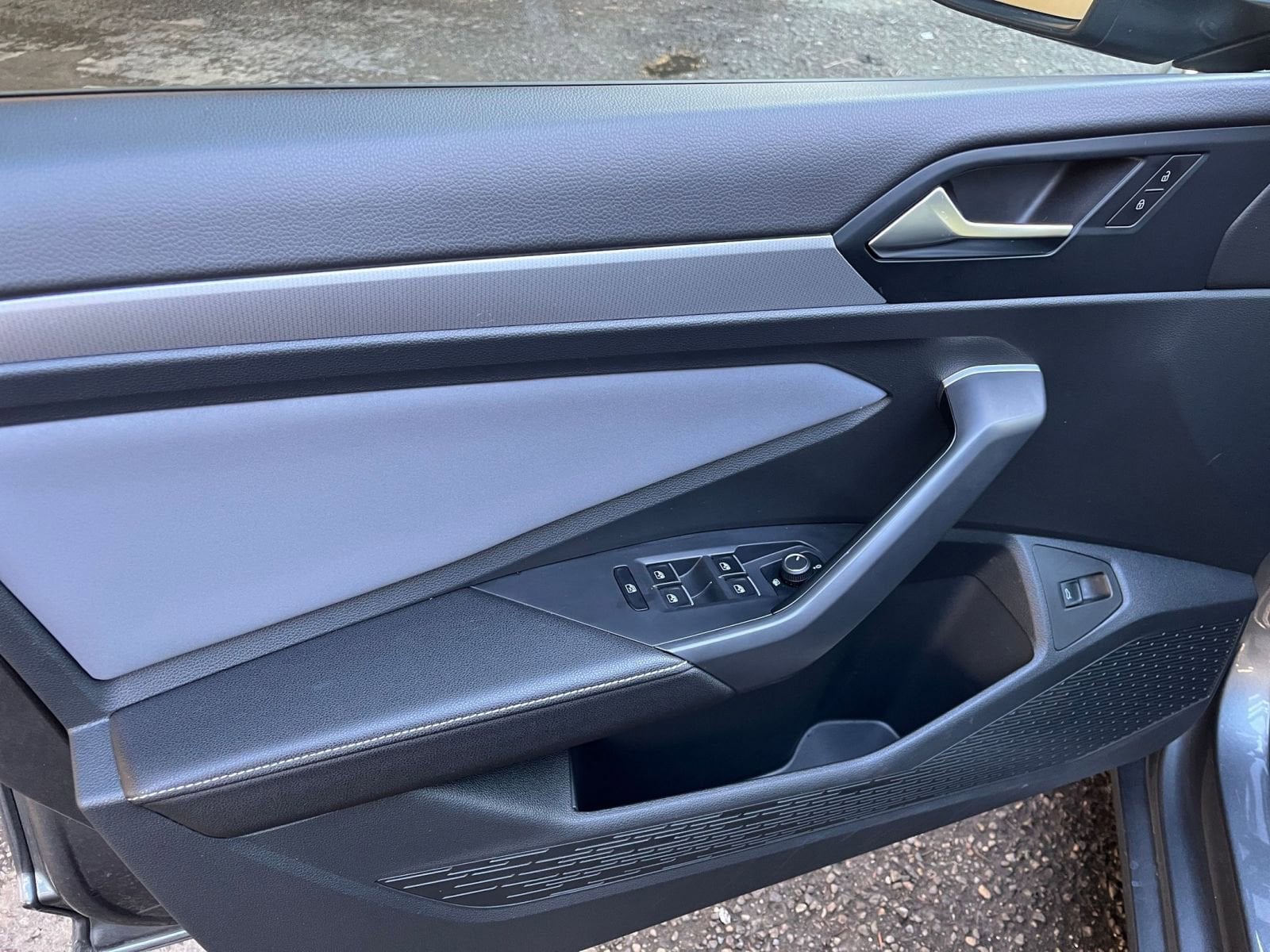 Thumbnail: 2025 Volkswagen Jetta - 18