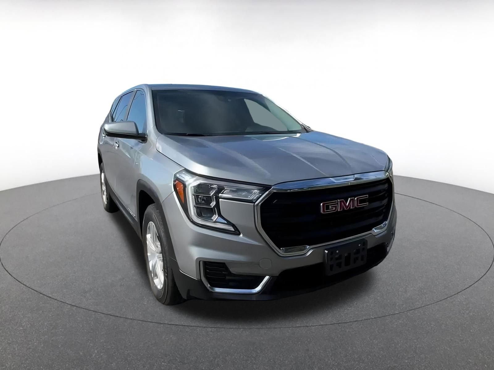Thumbnail: 2024 GMC Terrain - 3