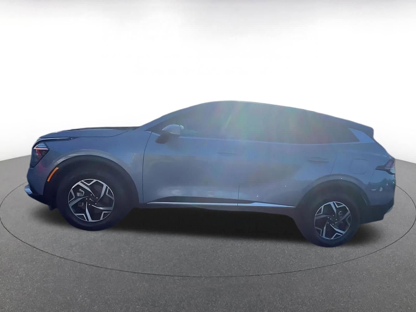 Thumbnail: 2025 Kia Sportage - 9