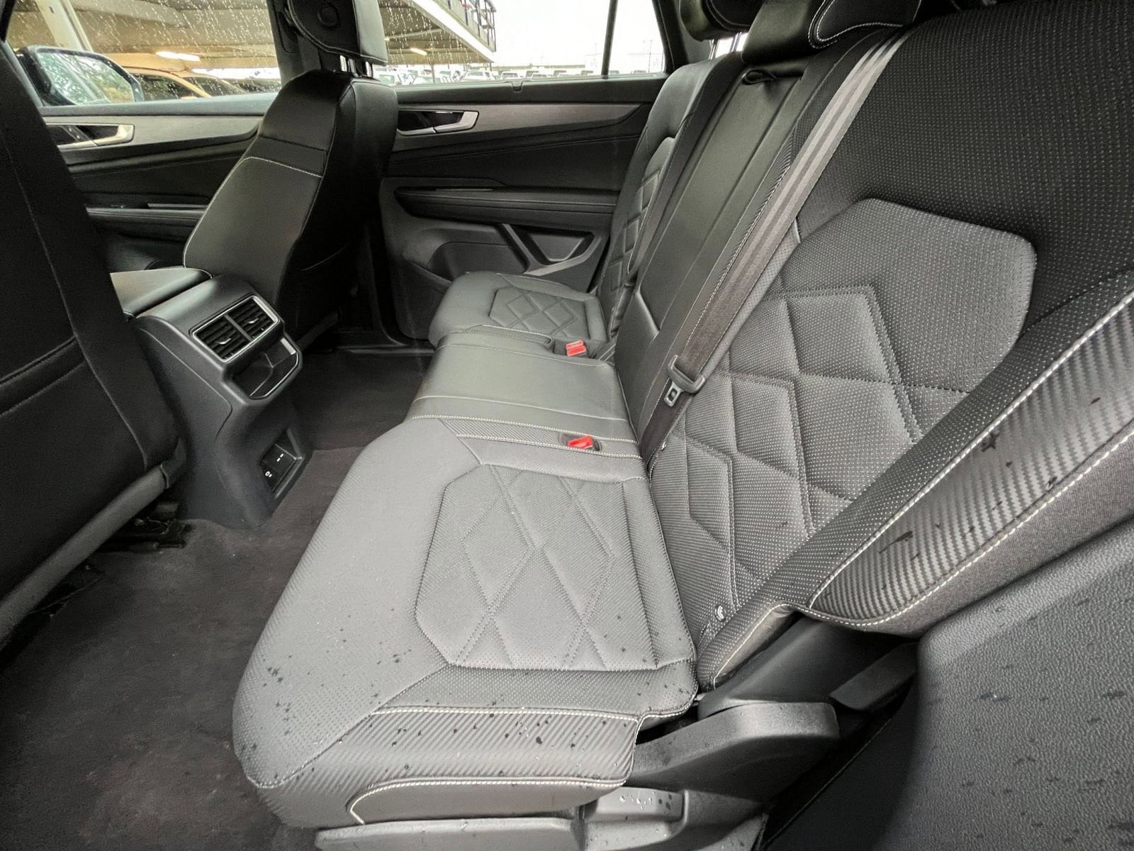 Thumbnail: 2025 Volkswagen Atlas - 25