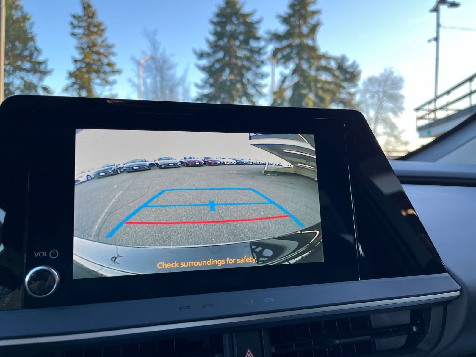 Thumbnail: 2025 Toyota Prius - 17