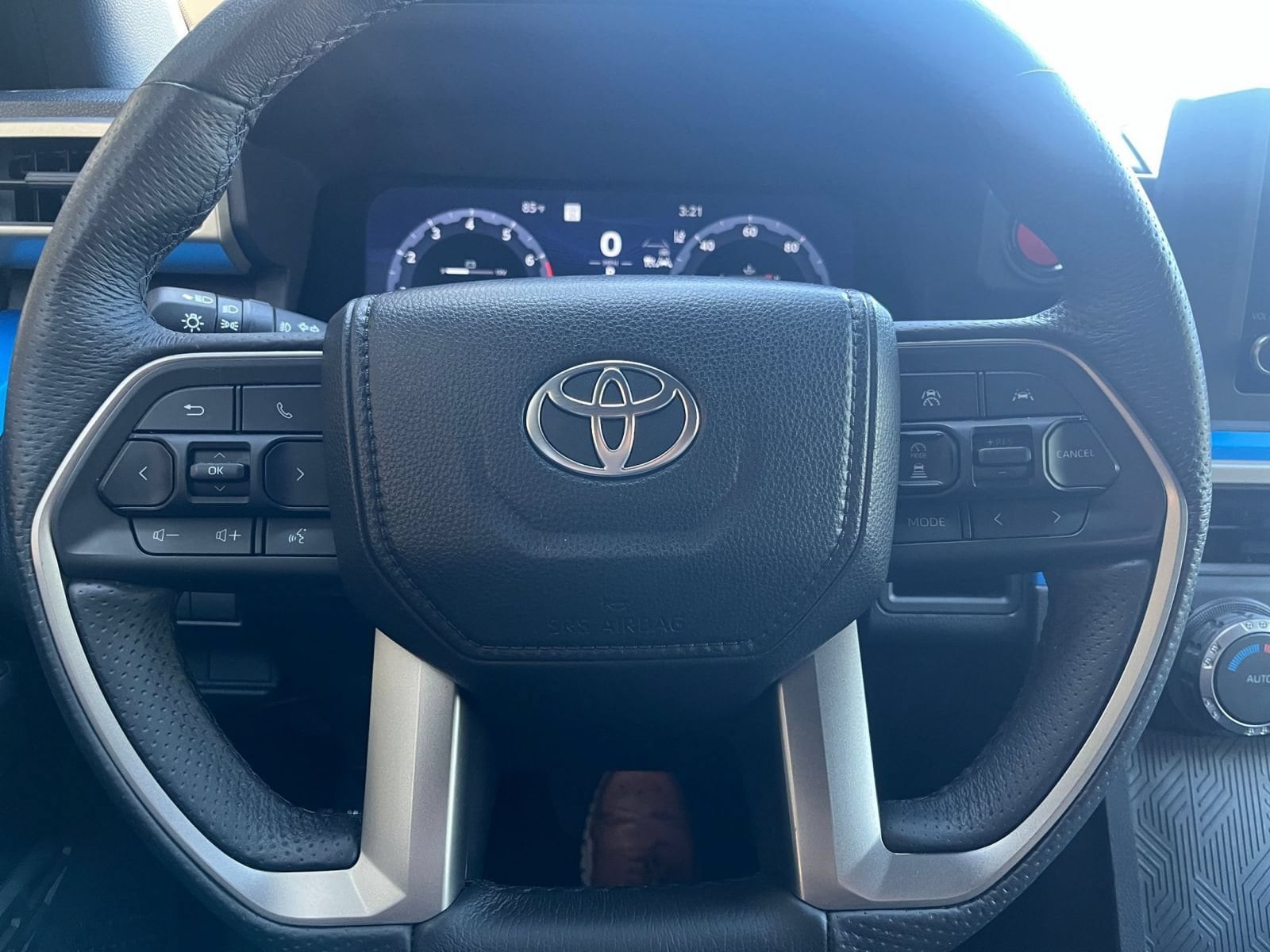 Thumbnail: 2025 Toyota Tacoma - 28