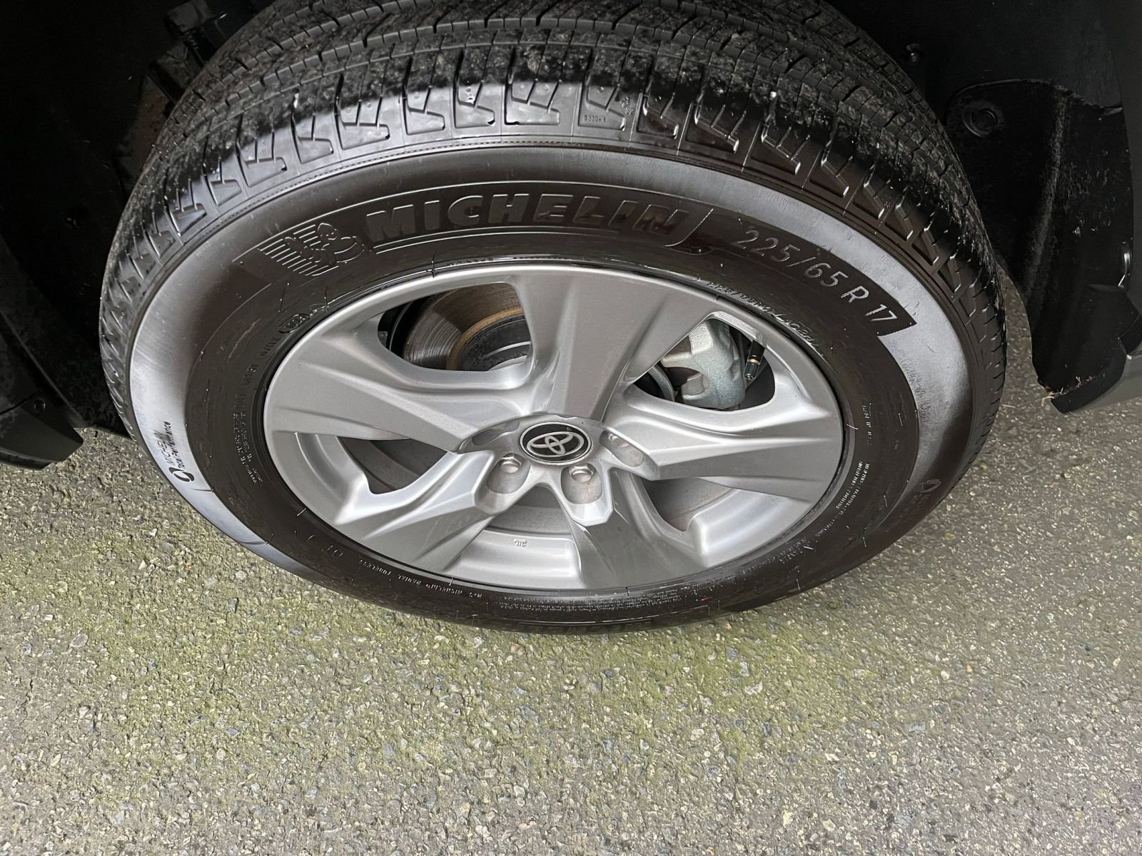 Thumbnail: 2025 Toyota RAV4 - 30