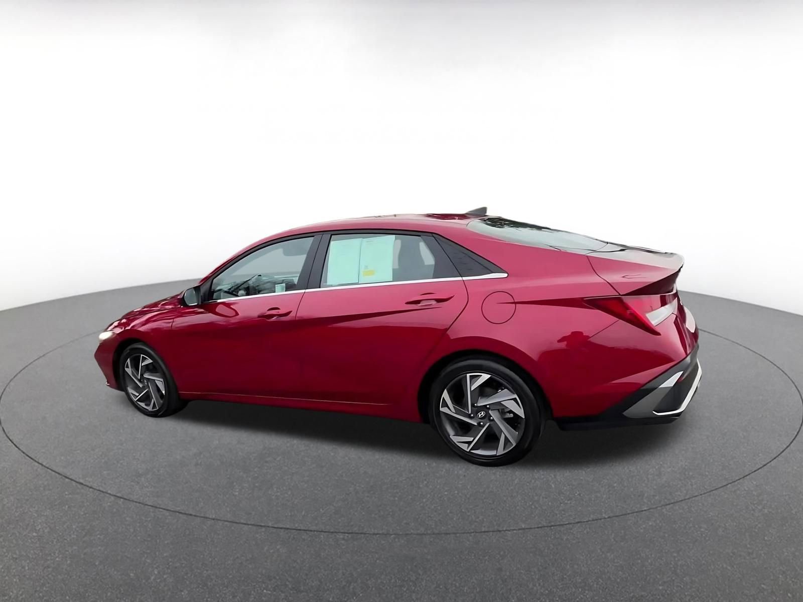 Thumbnail: 2025 Hyundai Elantra - 10