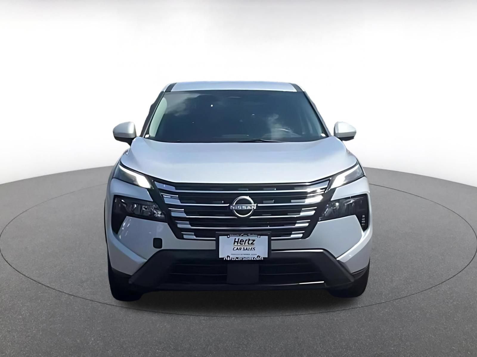 Thumbnail: 2025 Nissan Rogue - 4
