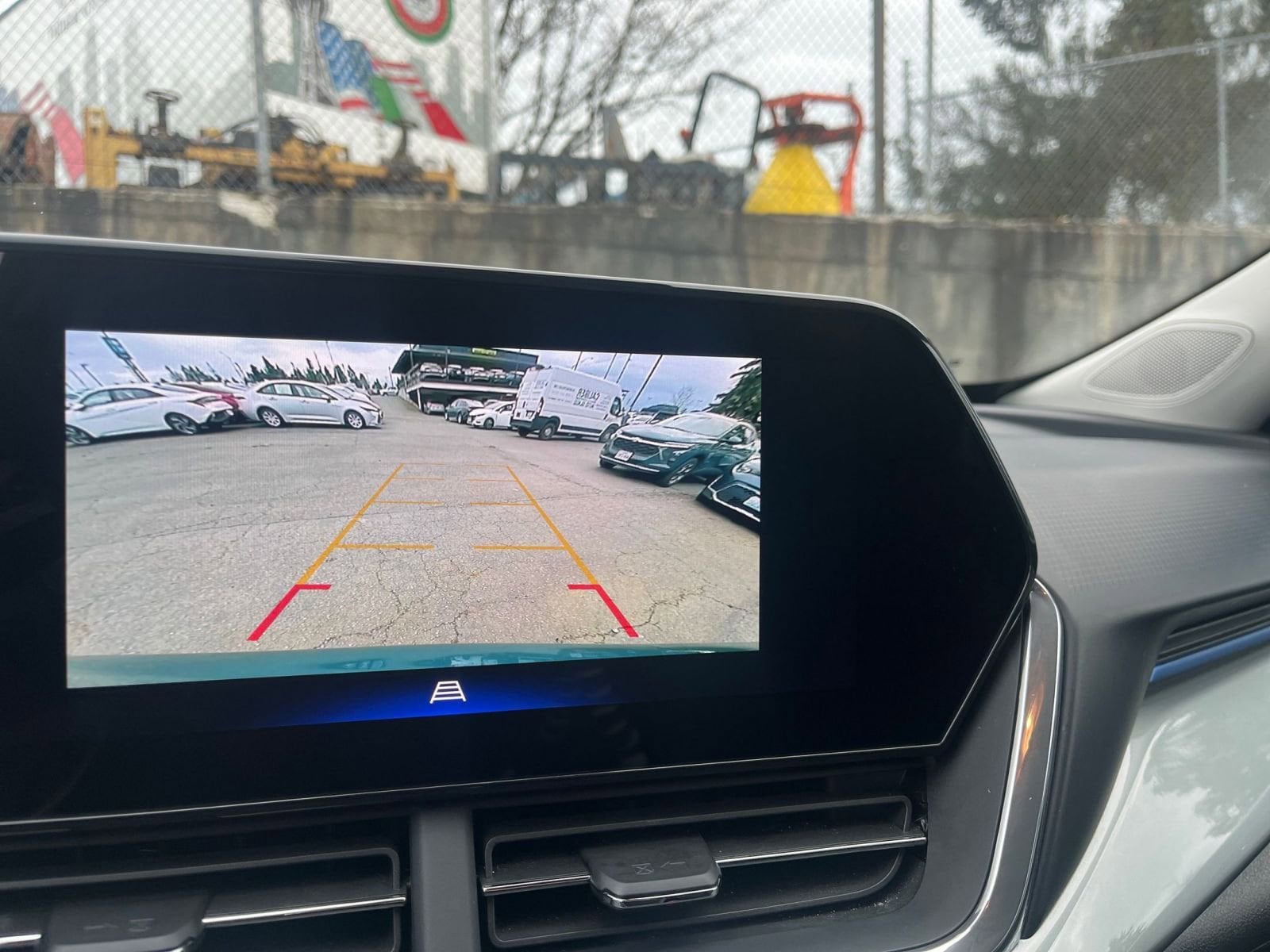 Thumbnail: 2025 Chevrolet Trax - 24