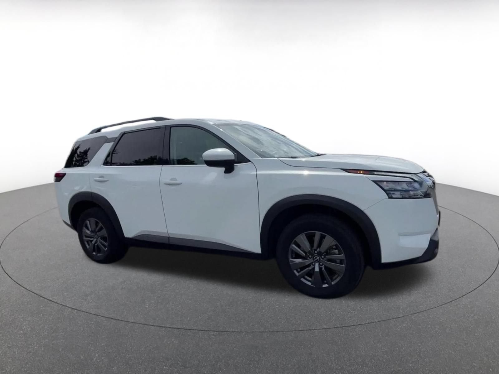 Thumbnail: 2025 Nissan Pathfinder - 2