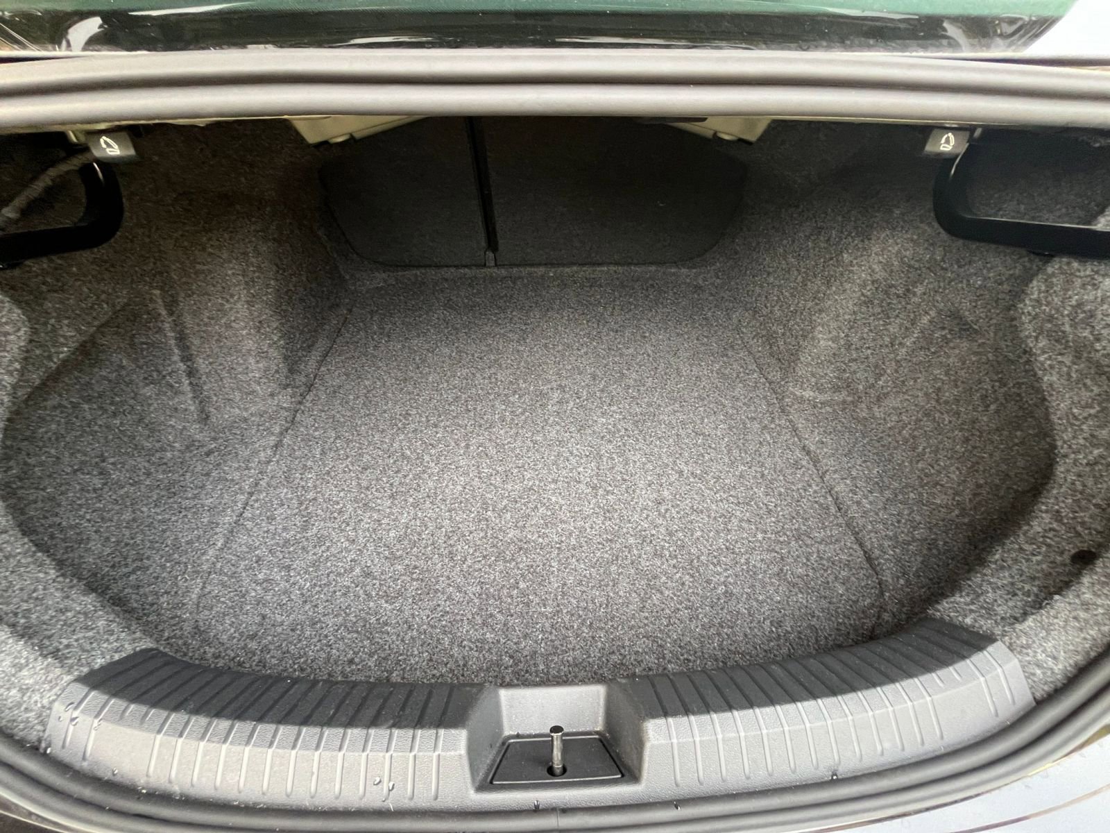 Thumbnail: 2025 Volkswagen Jetta - 31