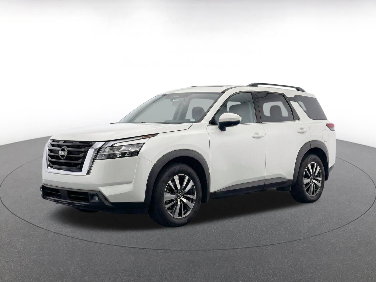 Thumbnail: 2025 Nissan Pathfinder - 3