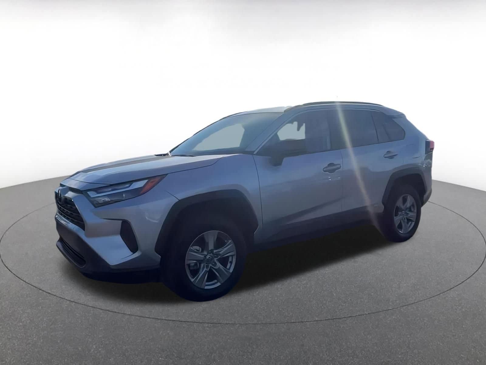 Thumbnail: 2025 Toyota RAV4 - 8