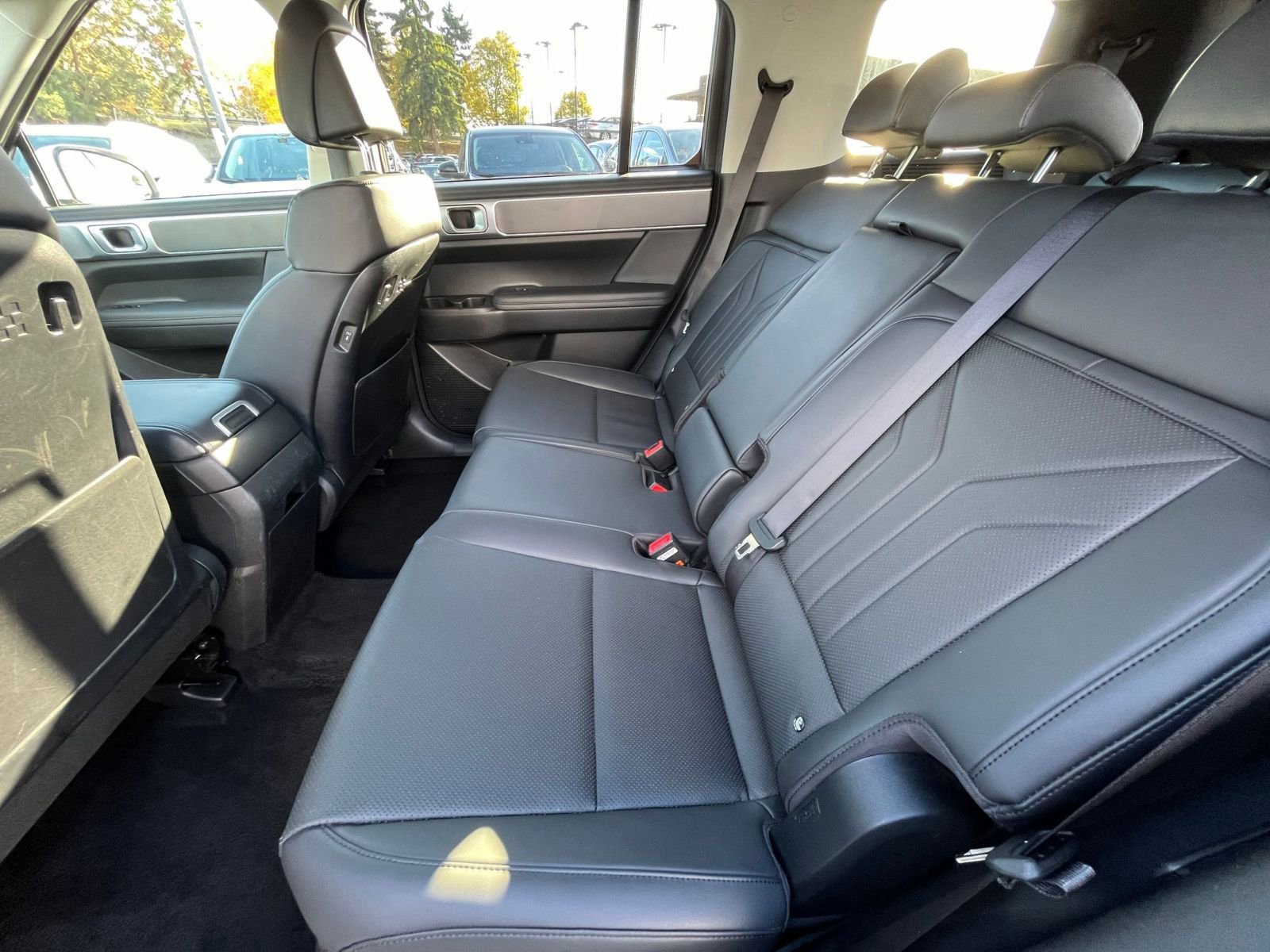 Thumbnail: 2025 Hyundai Santa Fe - 25