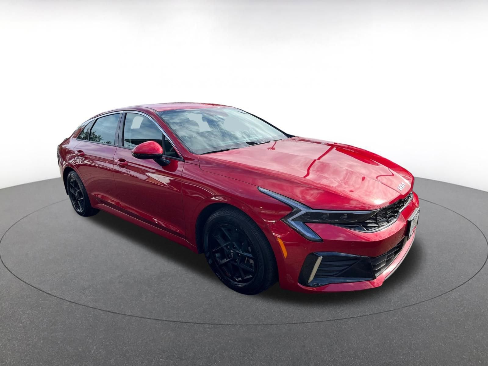 Thumbnail: 2025 Kia K5 - 1