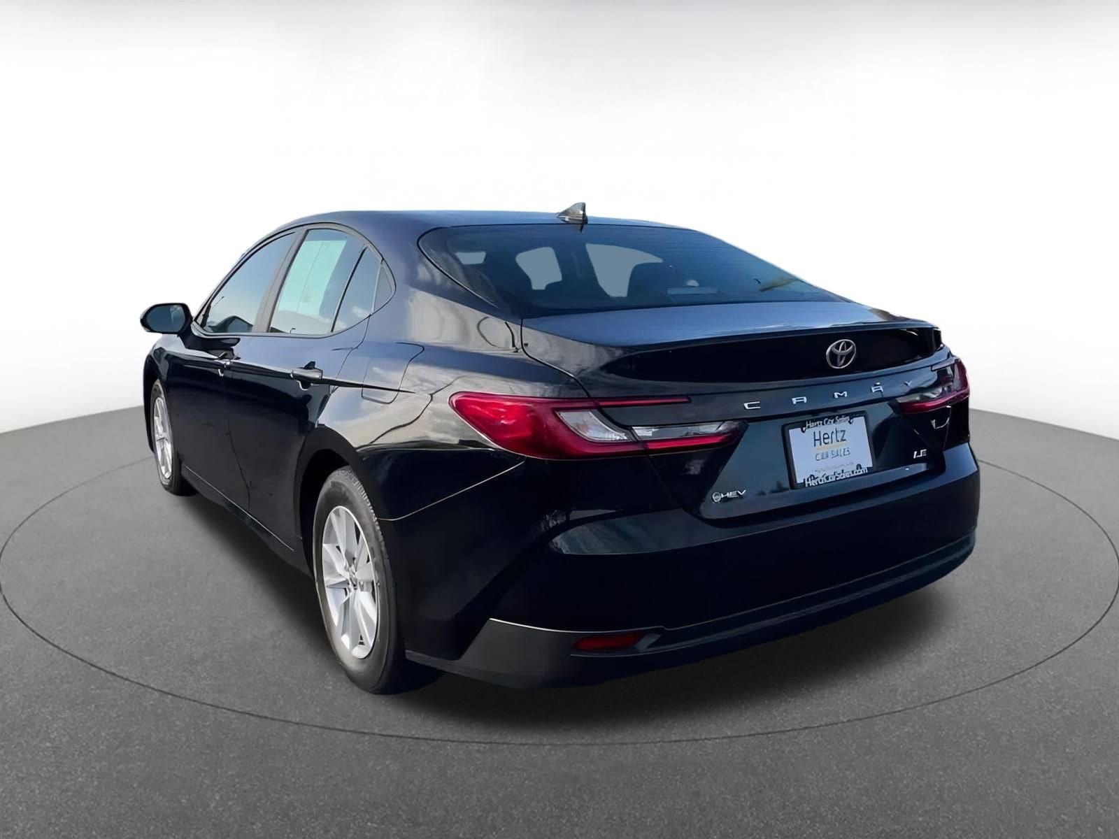 Thumbnail: 2025 Toyota Camry - 11