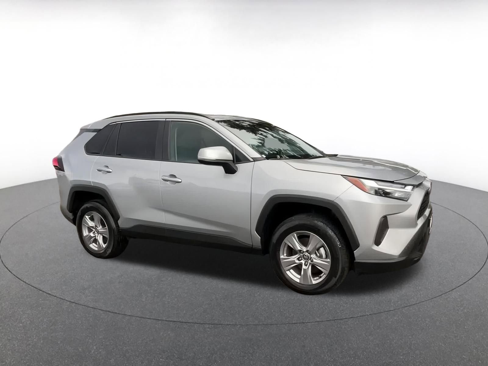 Thumbnail: 2025 Toyota RAV4 - 2