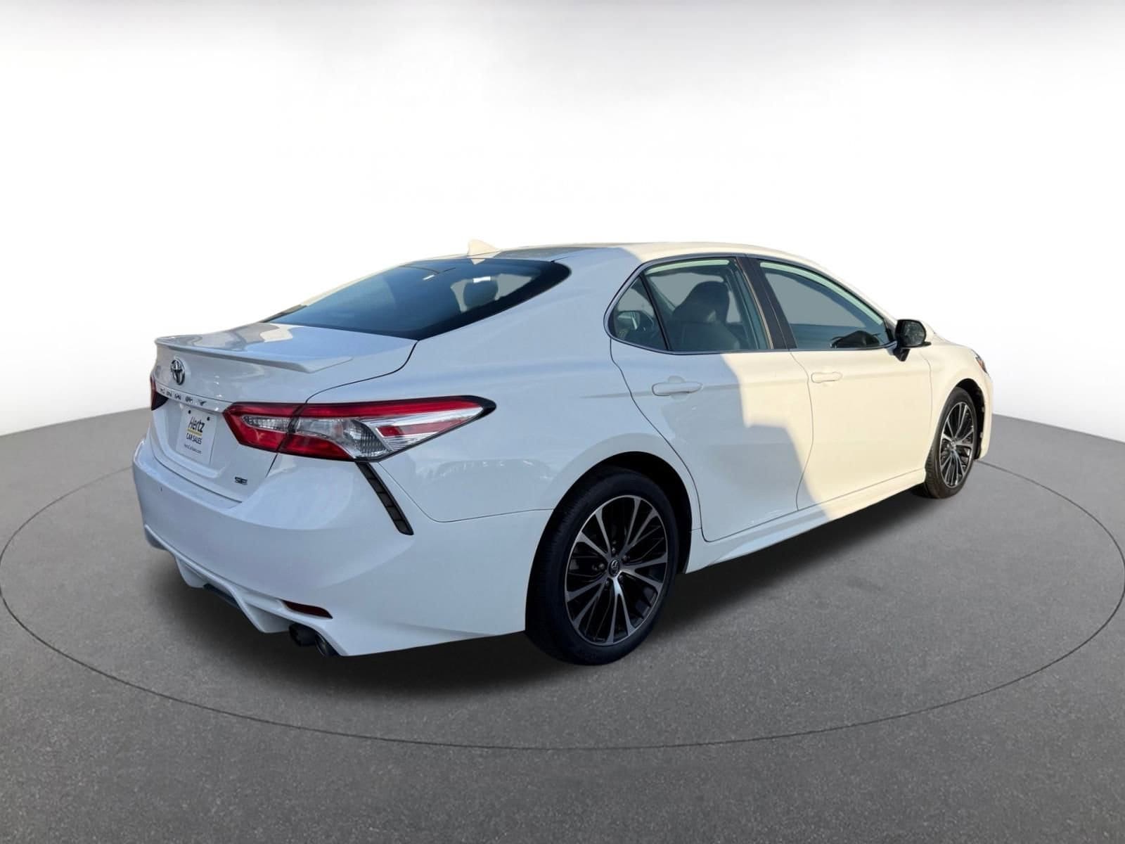 Thumbnail: 2020 Toyota Camry - 8