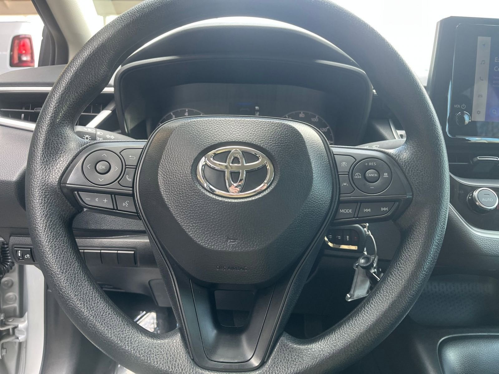 Thumbnail: 2025 Toyota Corolla - 28
