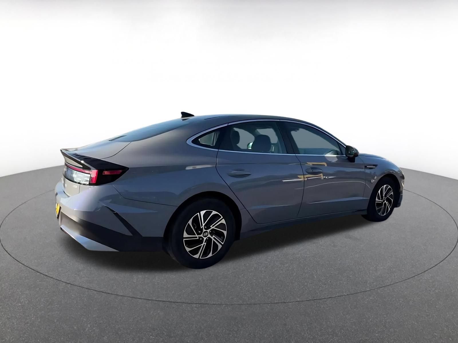 Thumbnail: 2026 Hyundai Sonata - 15