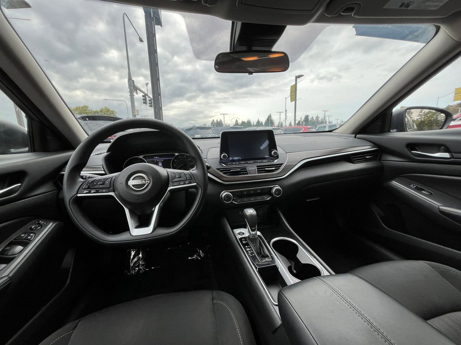 Thumbnail: 2024 Nissan Altima - 33