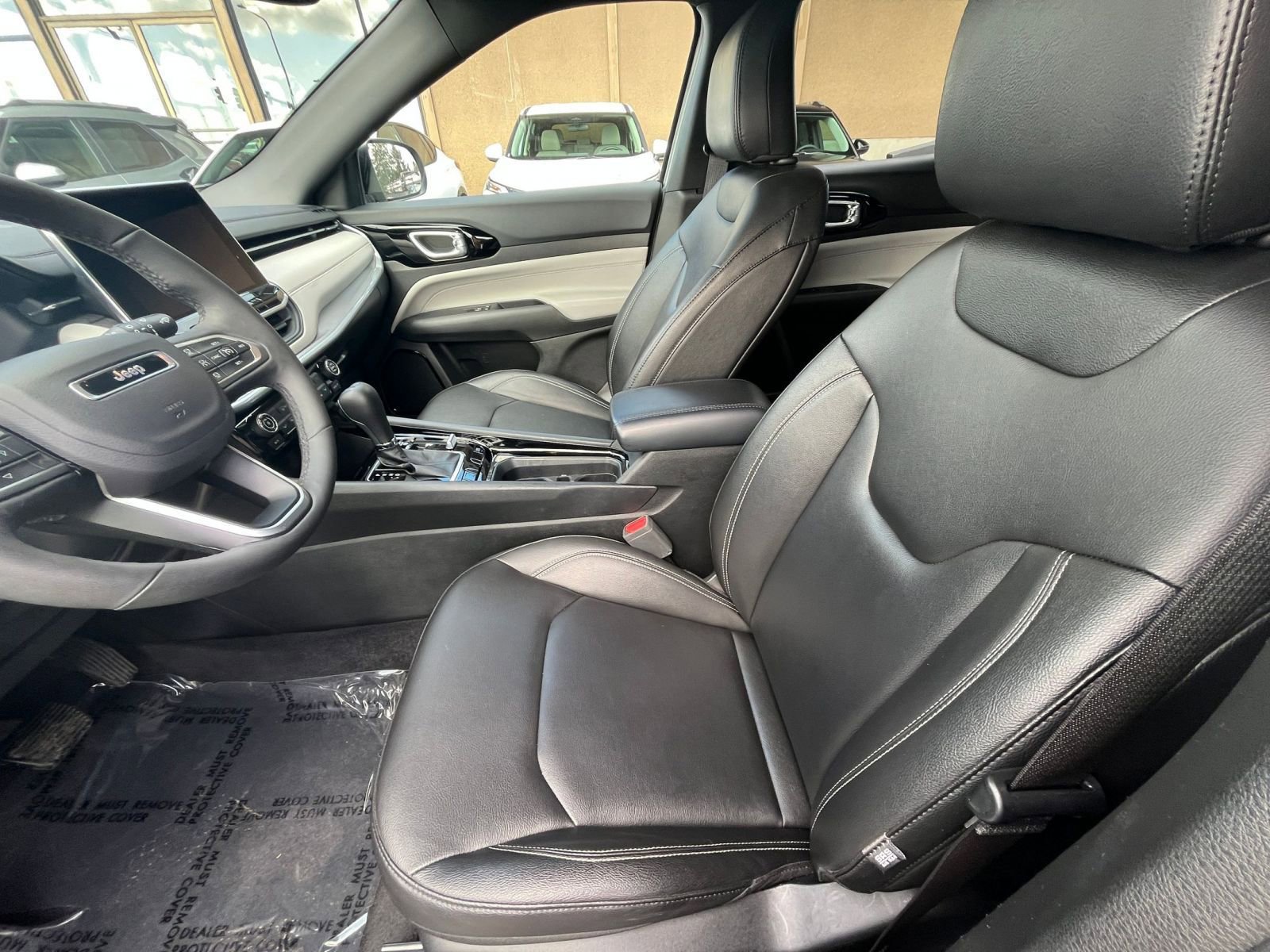 Thumbnail: 2025 Jeep Compass - 28