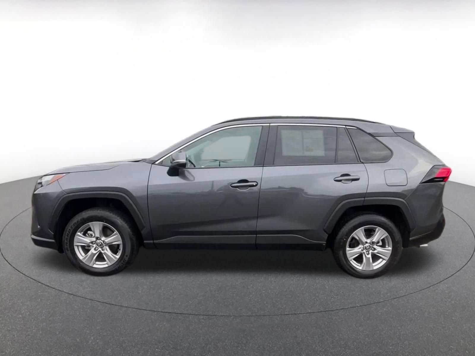 Thumbnail: 2025 Toyota RAV4 - 9