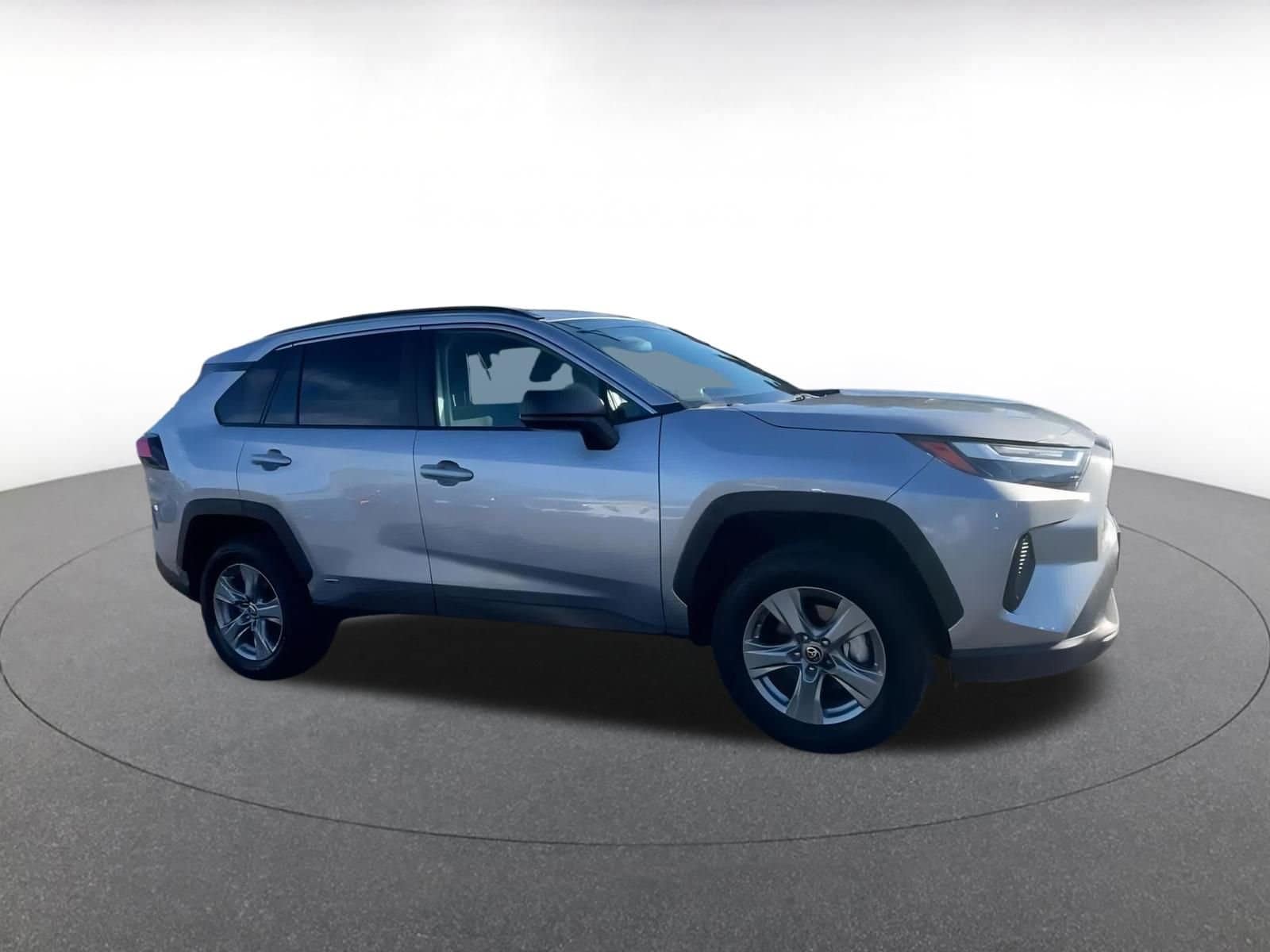 Thumbnail: 2025 Toyota RAV4 - 2