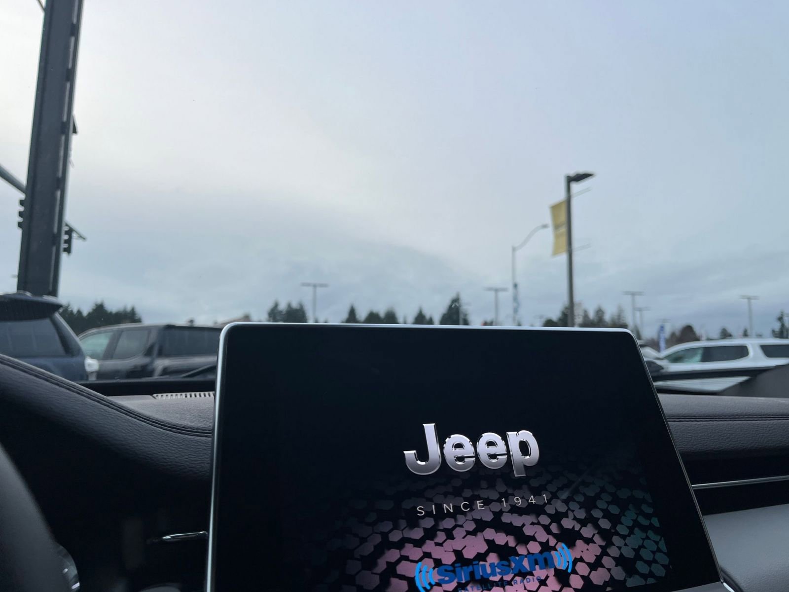 Thumbnail: 2025 Jeep Compass - 17