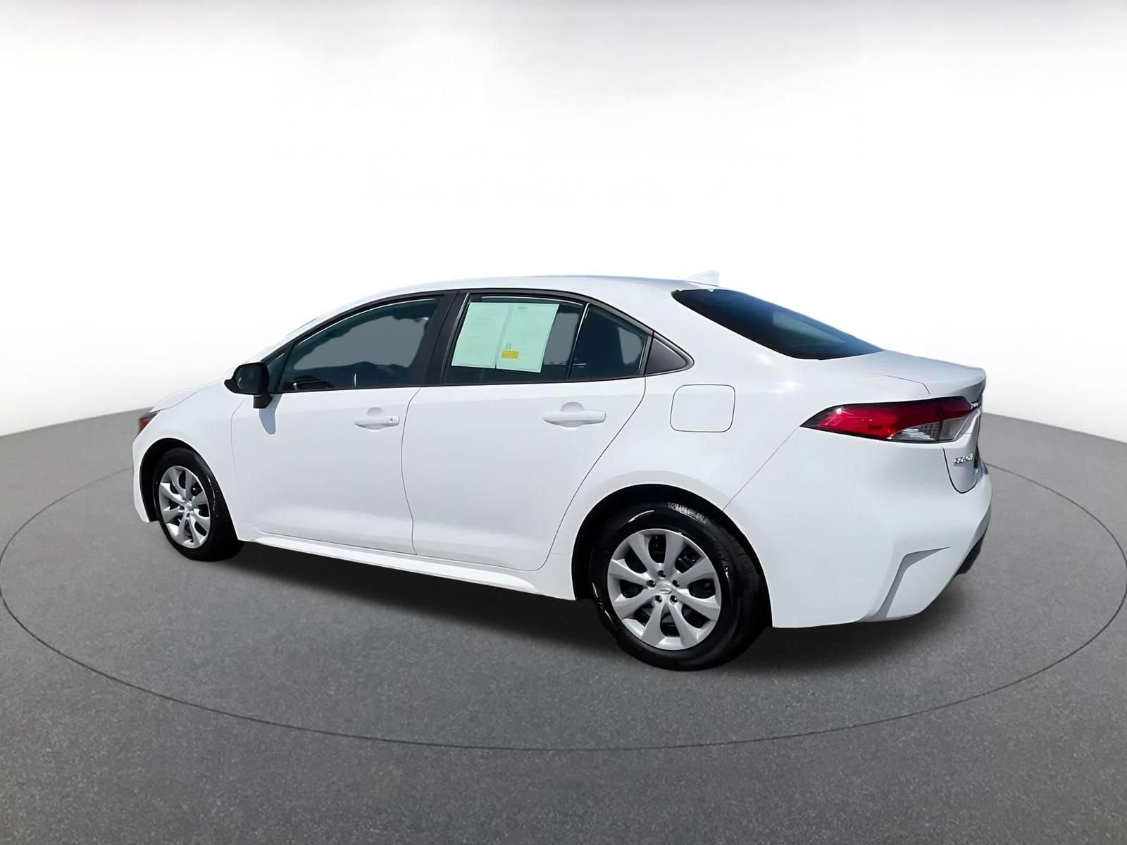 Thumbnail: 2025 Toyota Corolla - 9