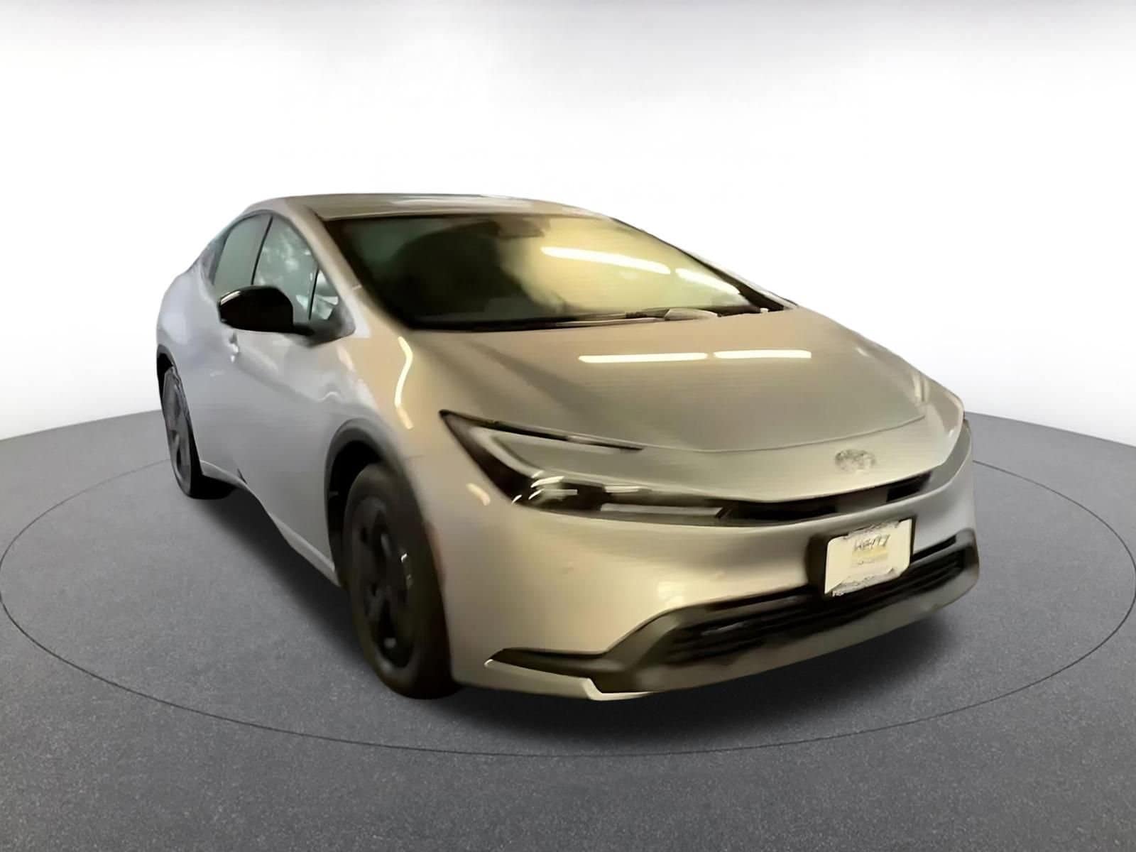 Thumbnail: 2025 Toyota Prius - 3
