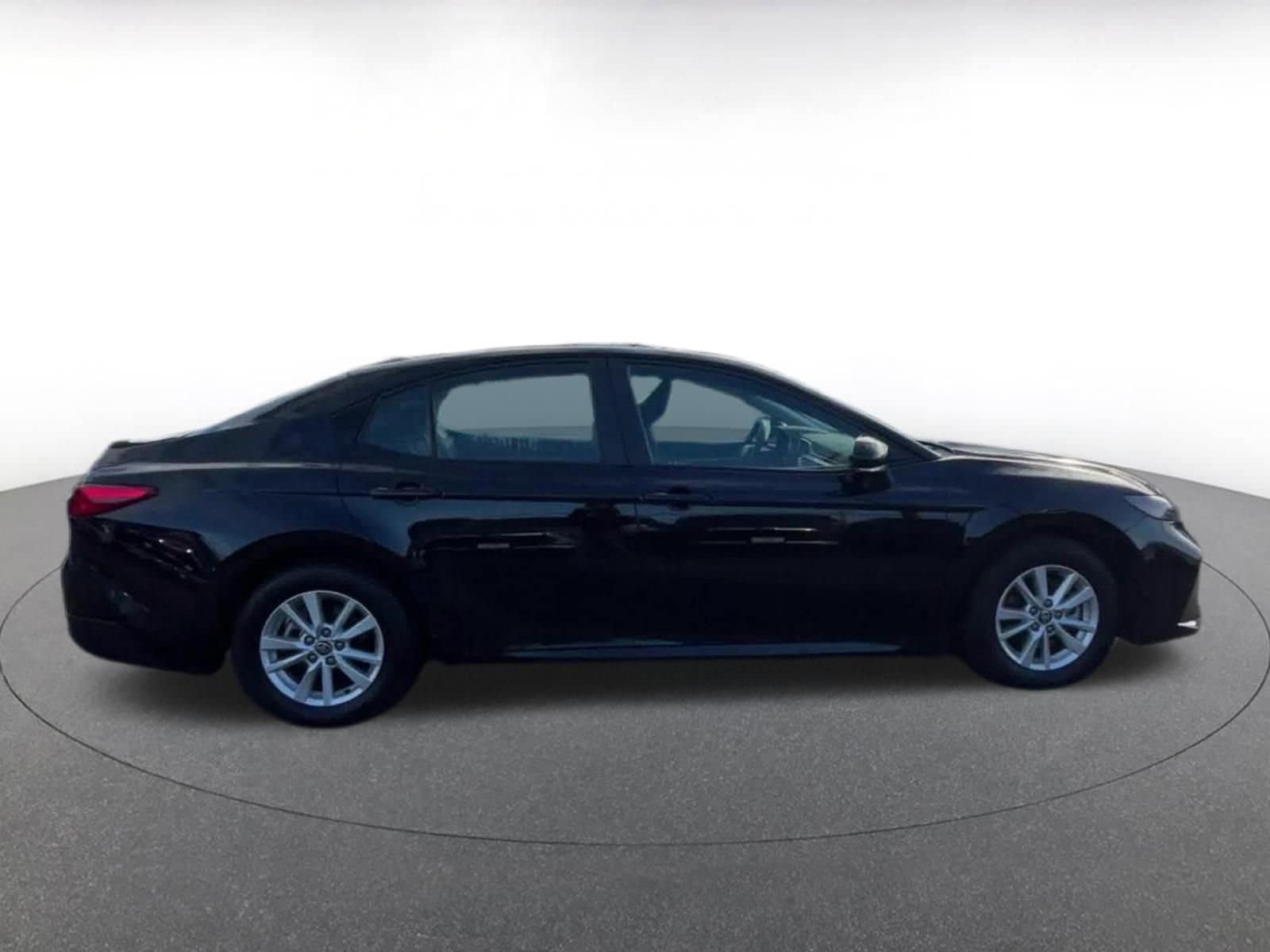 Thumbnail: 2025 Toyota Camry - 16