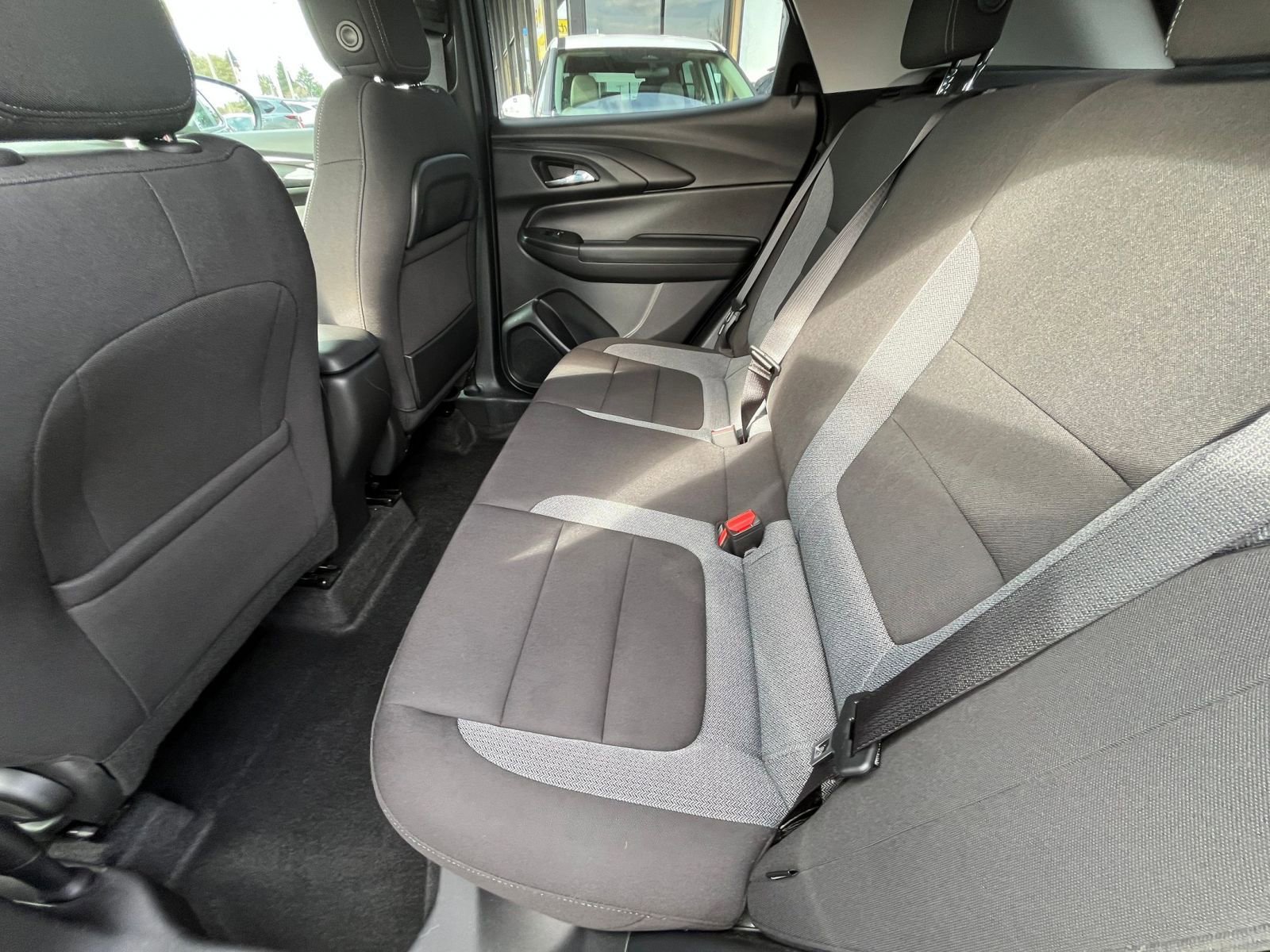 Thumbnail: 2025 Chevrolet TrailBlazer - 27