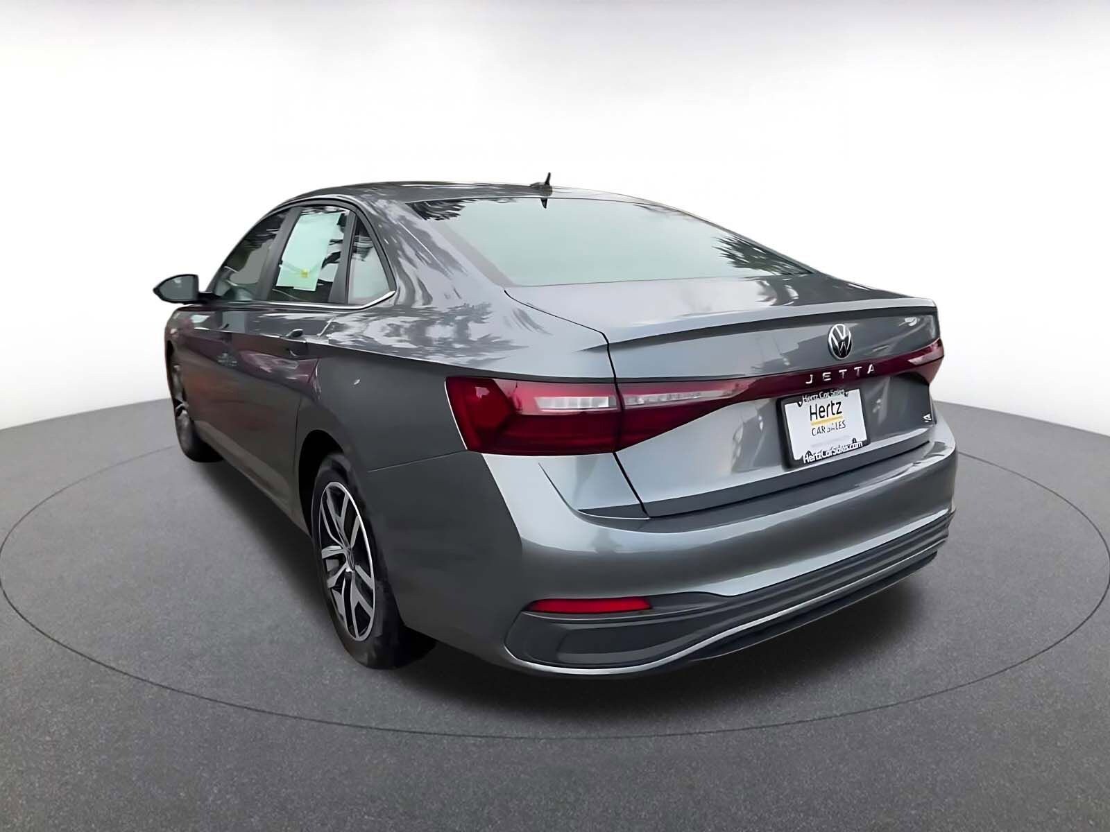 Thumbnail: 2025 Volkswagen Jetta - 11