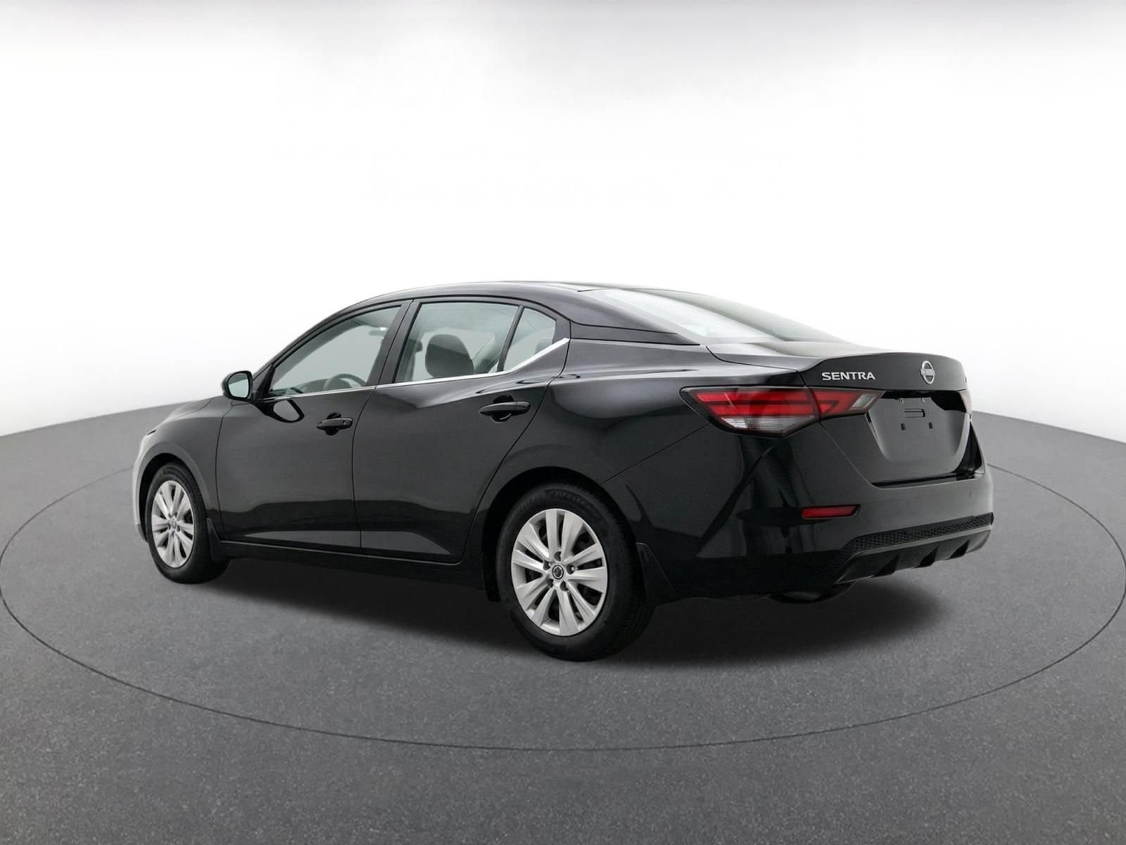 Thumbnail: 2025 Nissan Sentra - 7