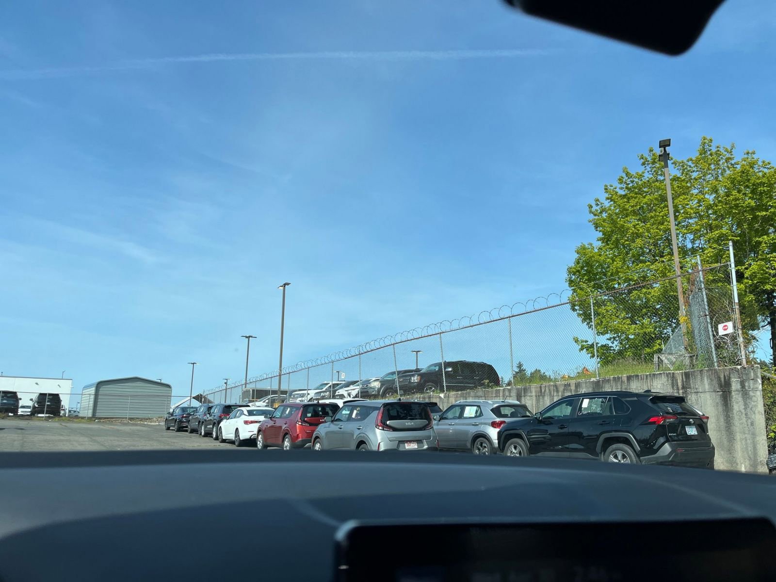 Thumbnail: 2023 Hyundai Venue - 18