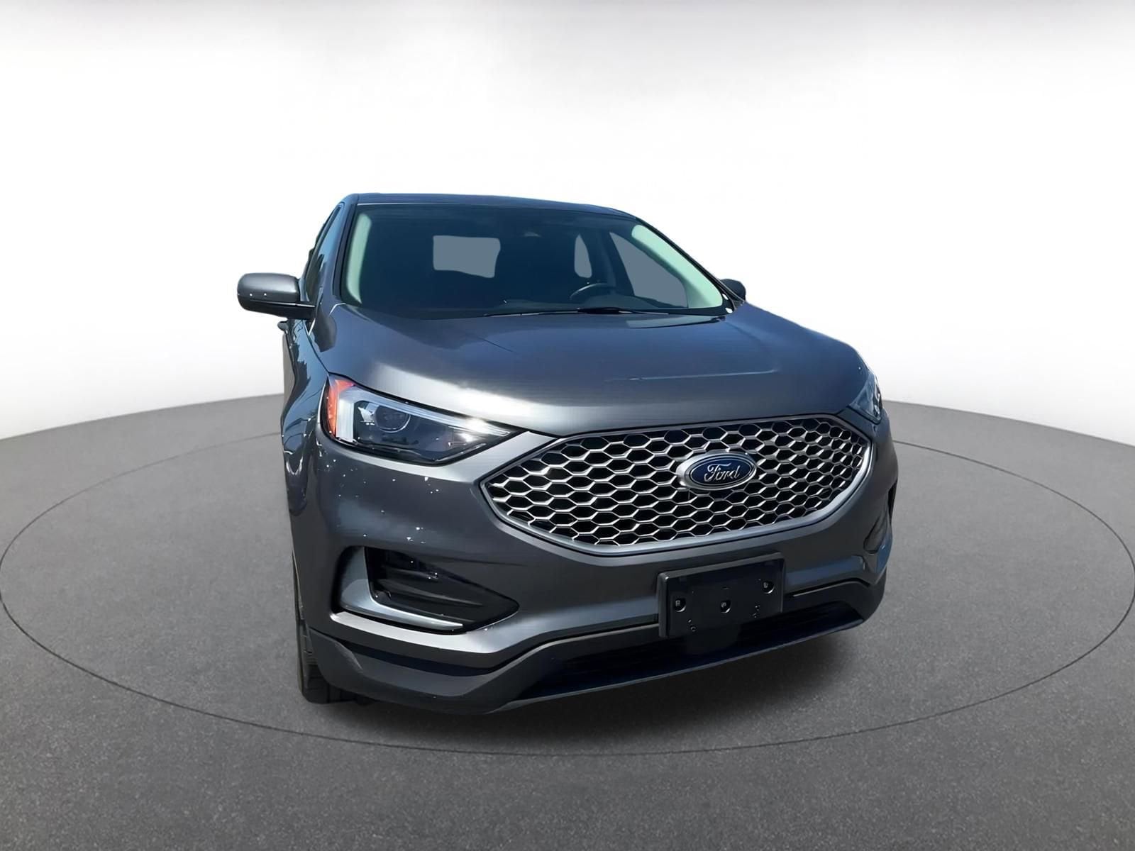 2024 Ford Edge SEL 3