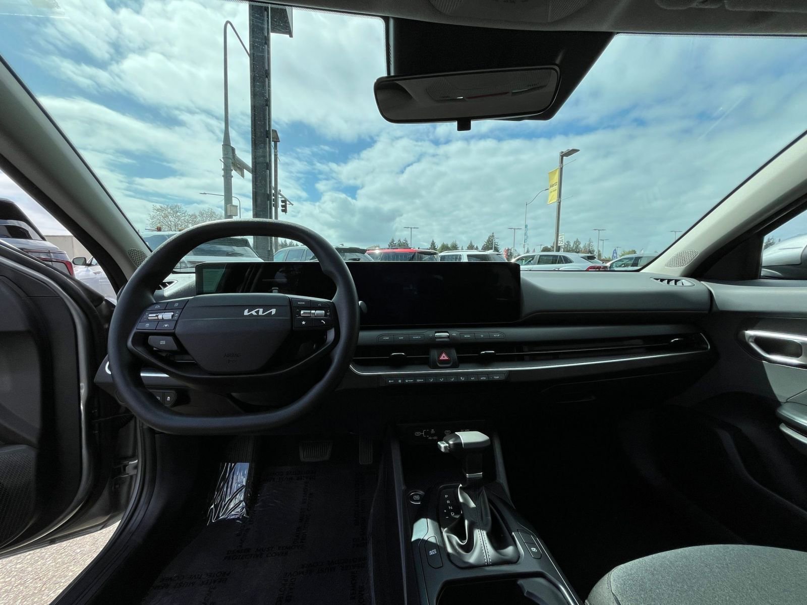 Thumbnail: 2025 Kia K4 - 34