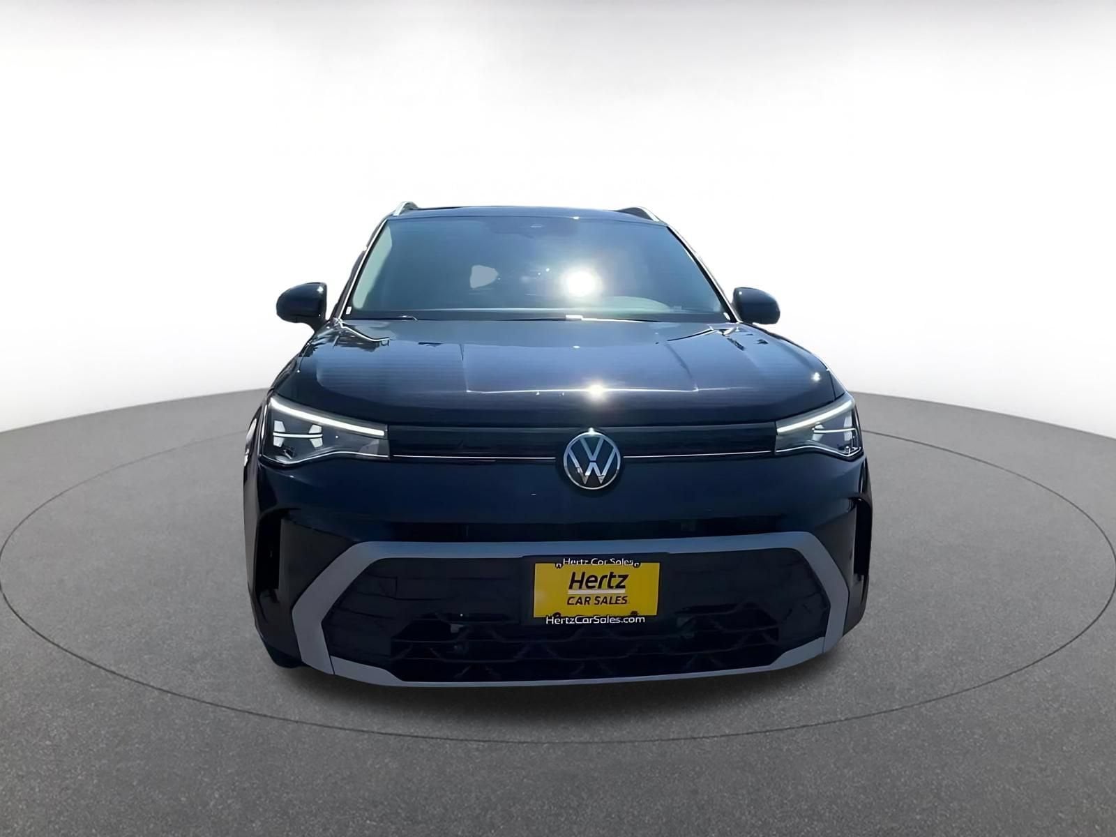 Thumbnail: 2026 Volkswagen Taos - 4