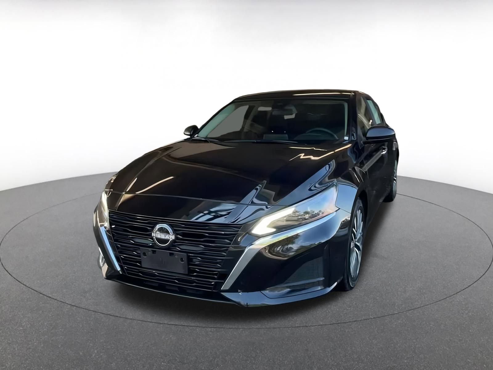 Thumbnail: 2024 Nissan Altima - 4