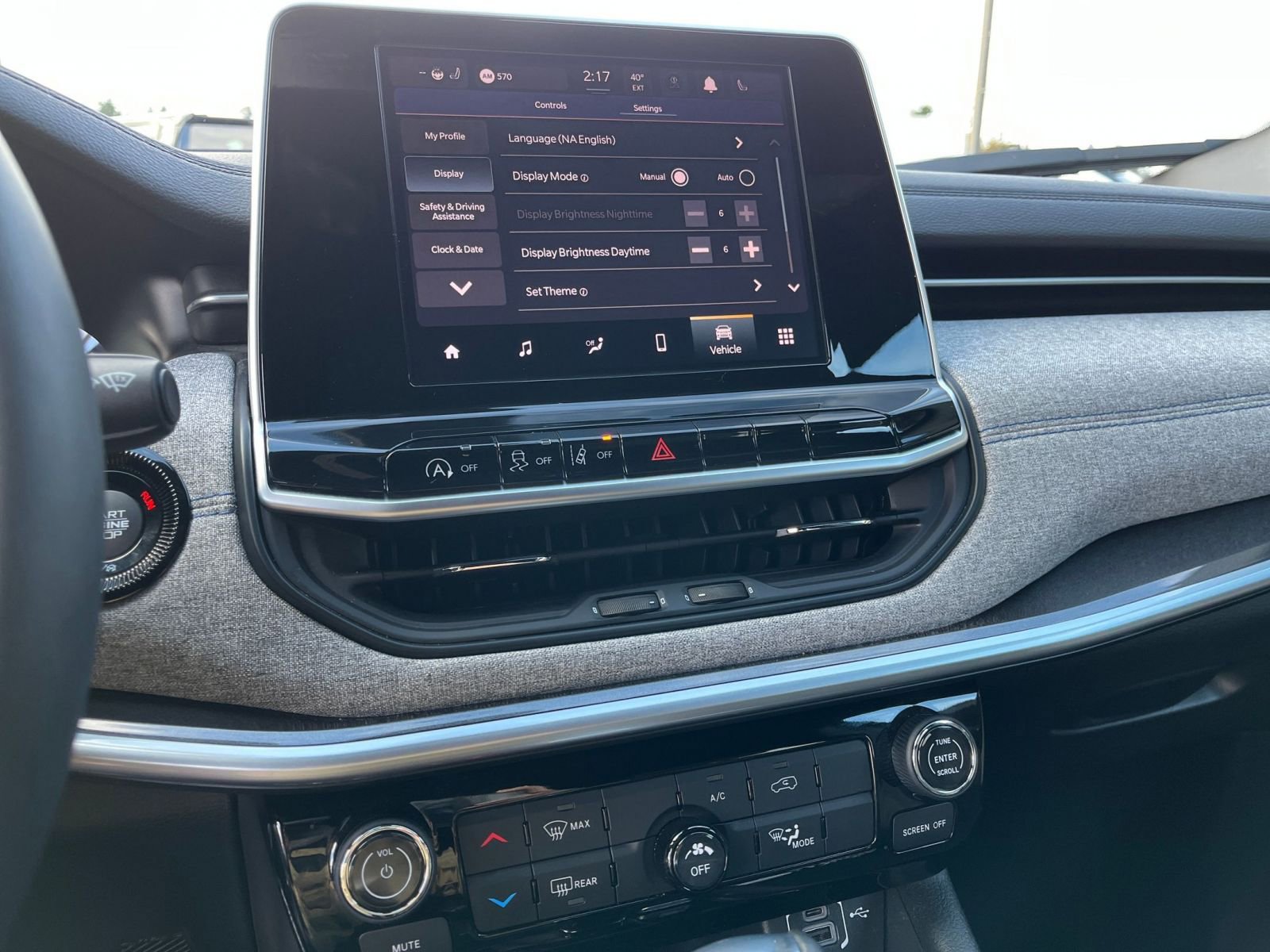 Thumbnail: 2025 Jeep Compass - 20