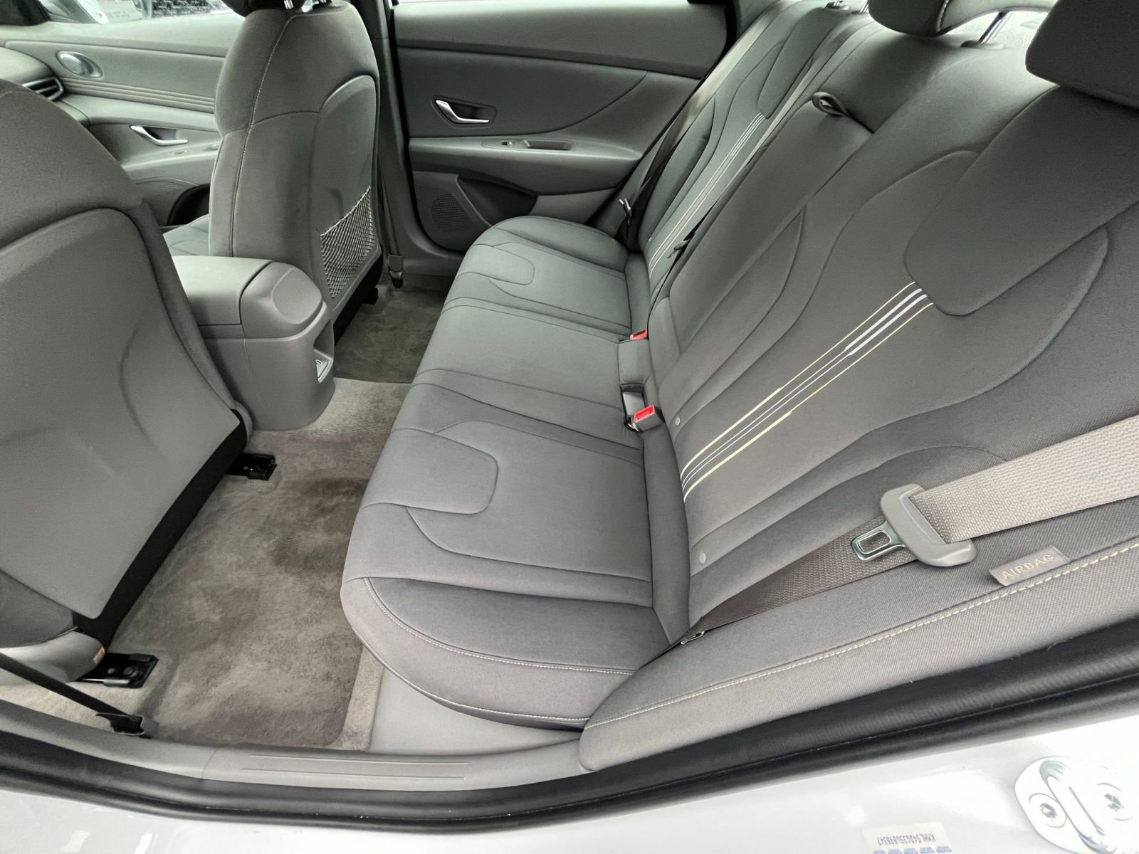 Thumbnail: 2025 Hyundai Elantra - 25