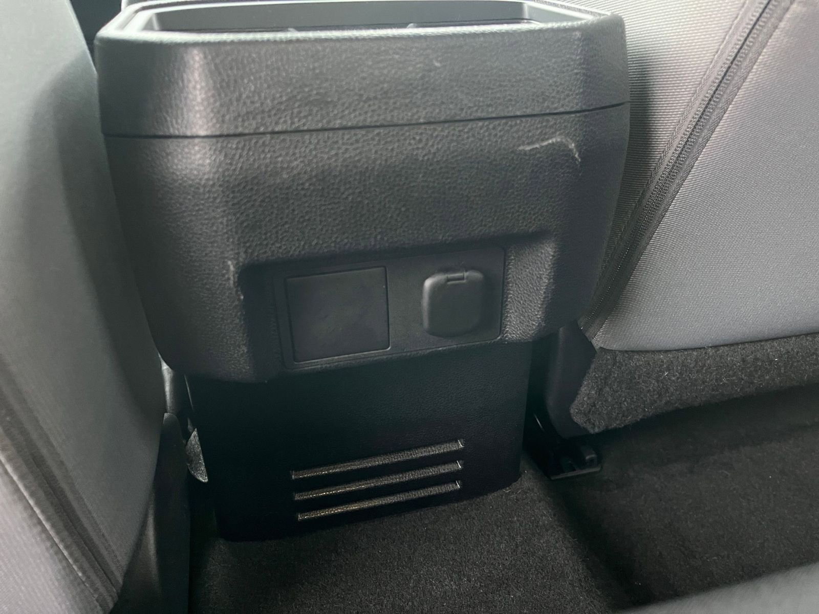 Thumbnail: 2025 Toyota Tacoma - 24