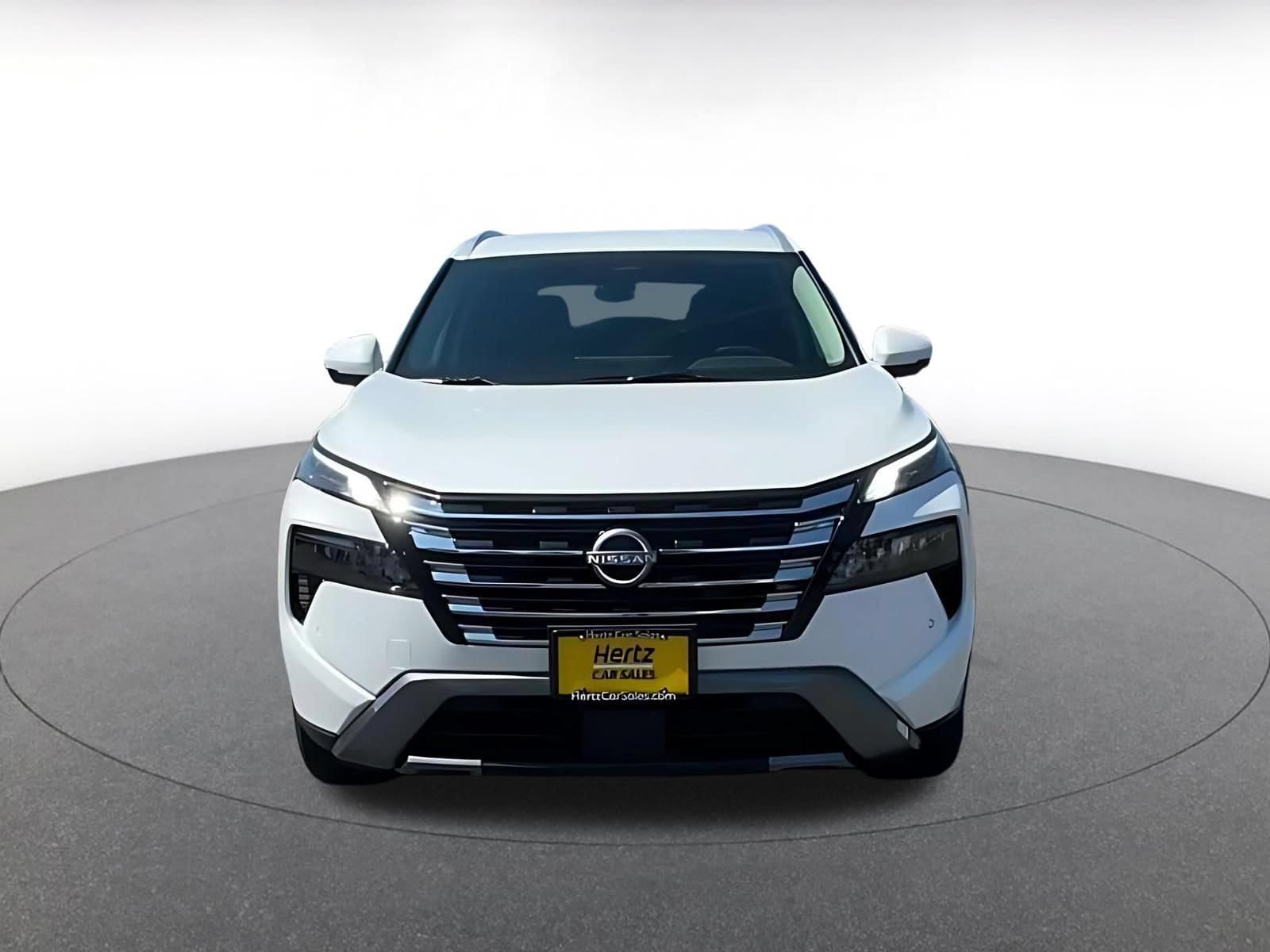 Thumbnail: 2026 Nissan Rogue - 4
