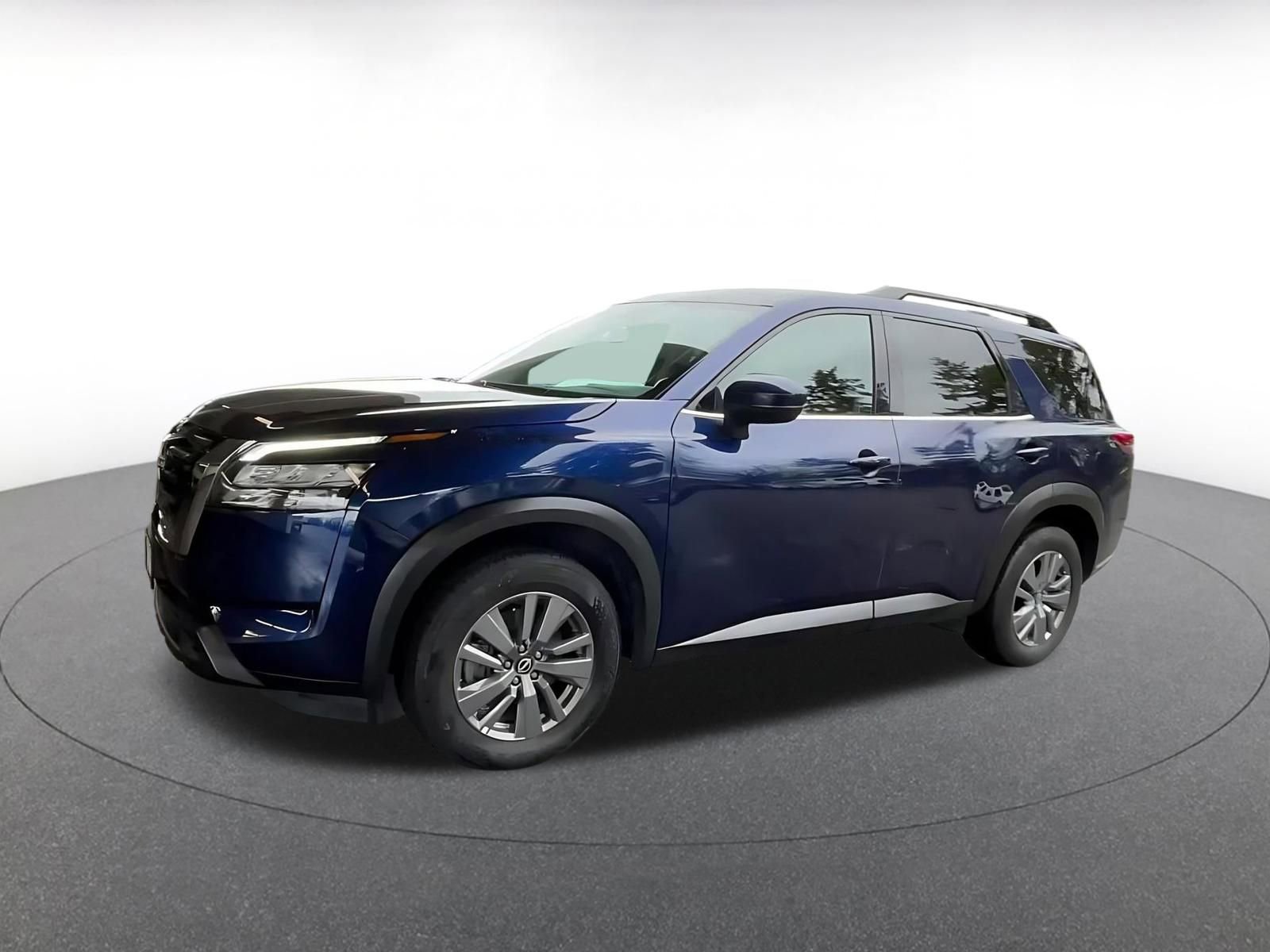 Thumbnail: 2025 Nissan Pathfinder - 4