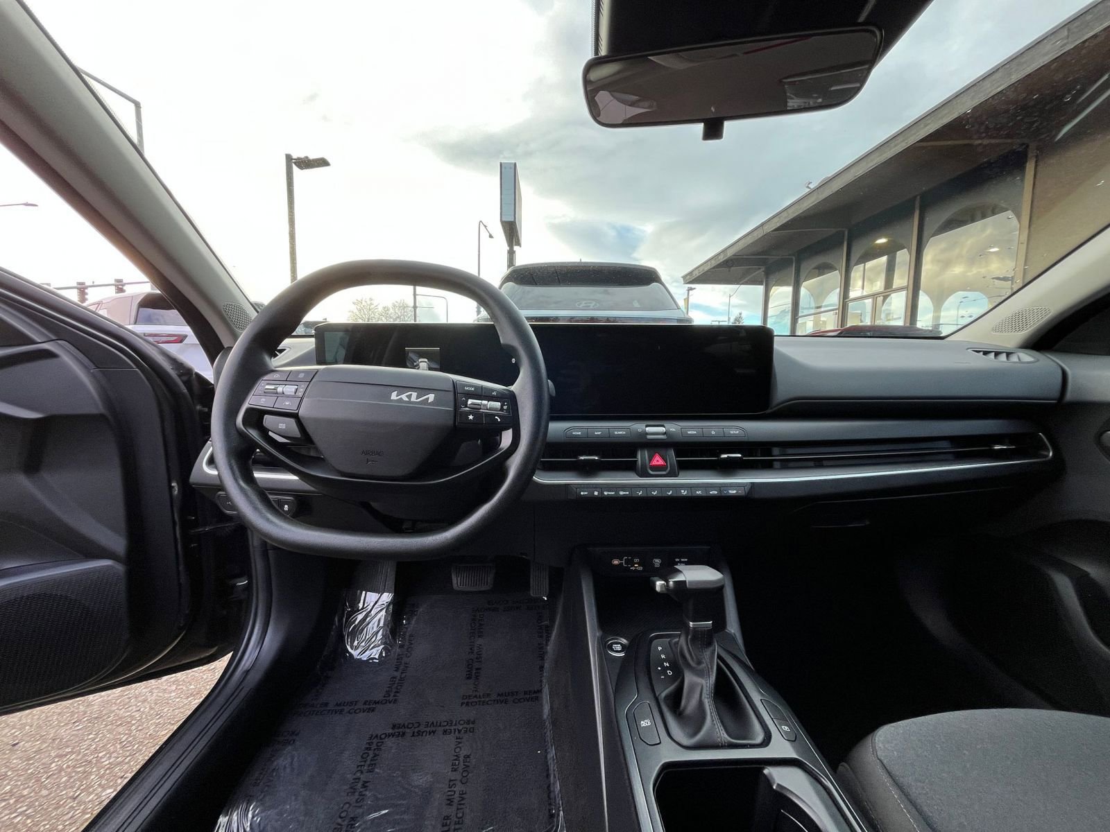 Thumbnail: 2025 Kia K4 - 35