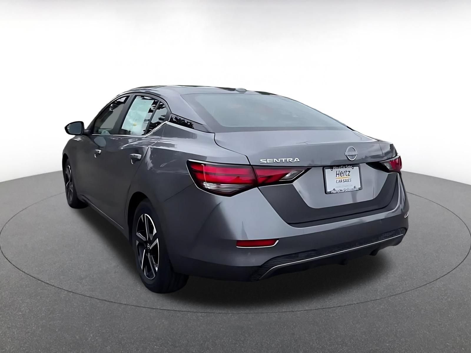 Thumbnail: 2025 Nissan Sentra - 10